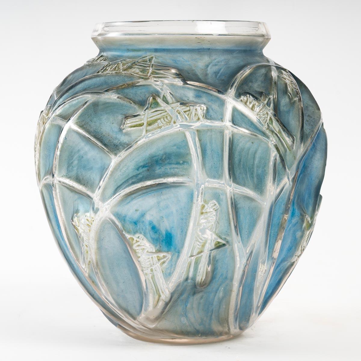 Art Deco 1912 René Lalique Sauterelles Vase Glass with Blue and Green Patina Grasshoppers