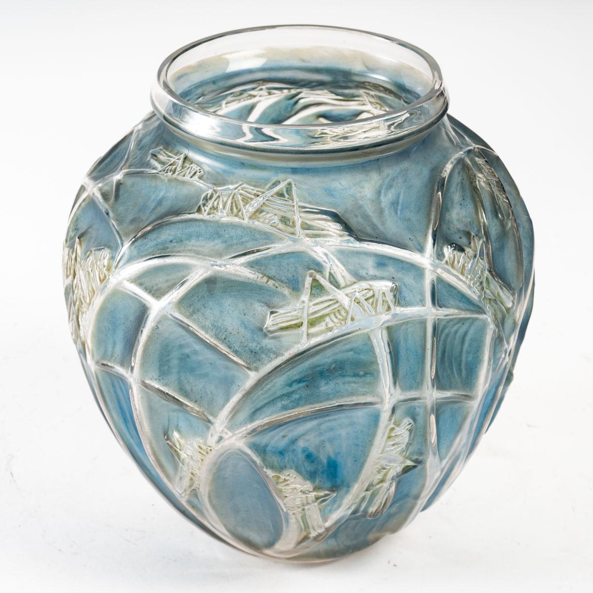 French 1912 René Lalique Sauterelles Vase Glass with Blue and Green Patina Grasshoppers