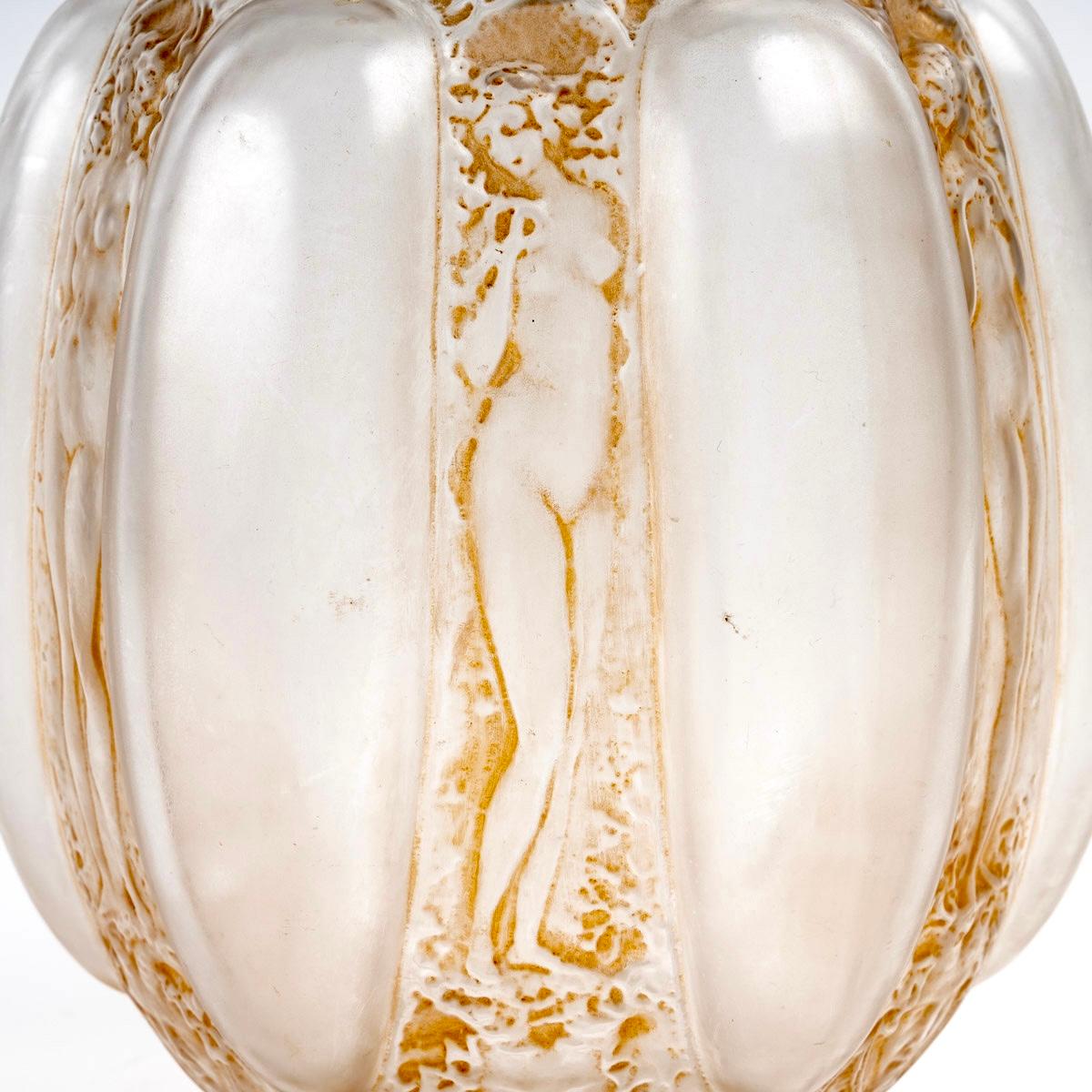 Molded 1912 Rene Lalique Six Figurines Et Masques Vase Frosted Glass with Sepia Patina
