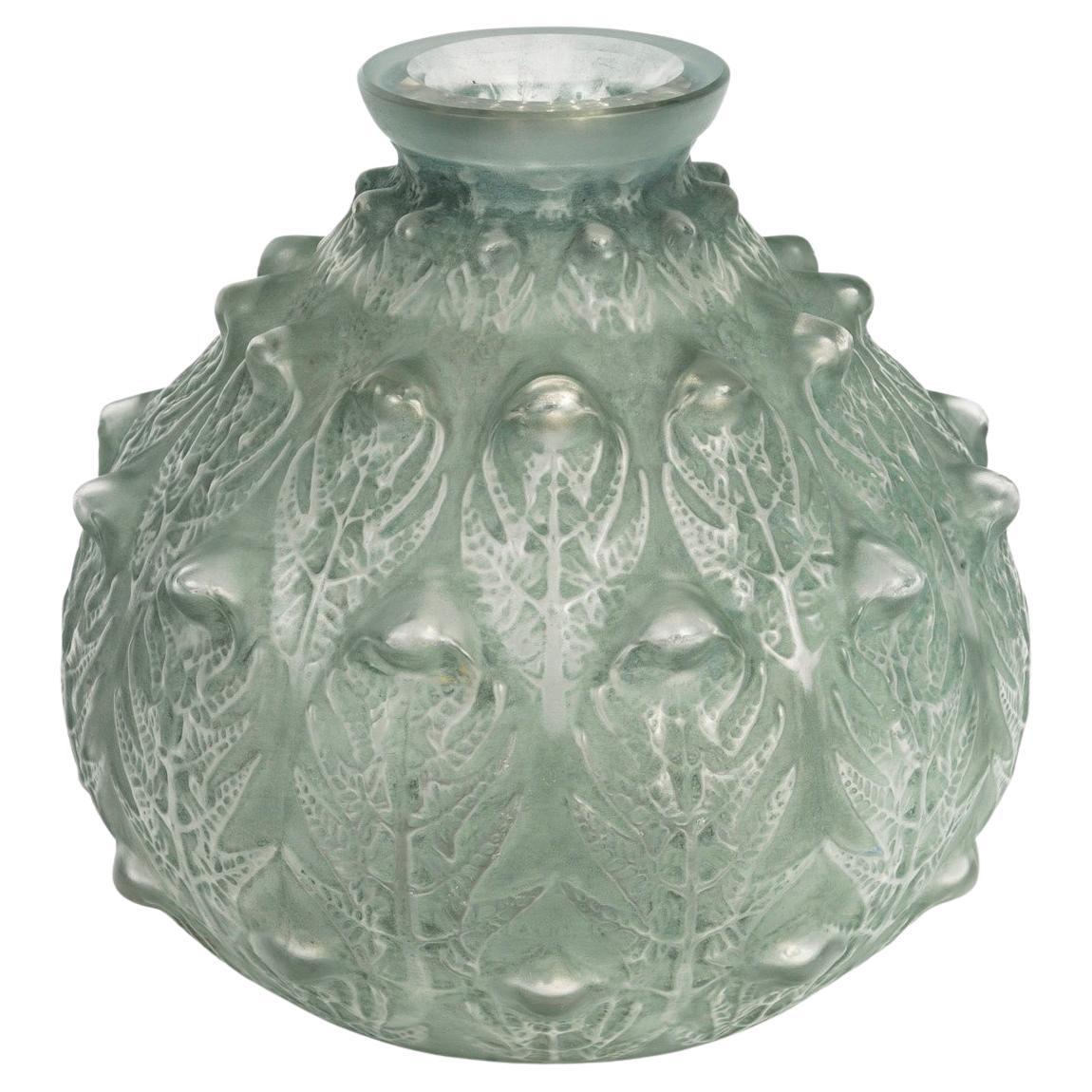 1912 René Lalique Vase Fougeres Ferns Glas mit grüner Patina