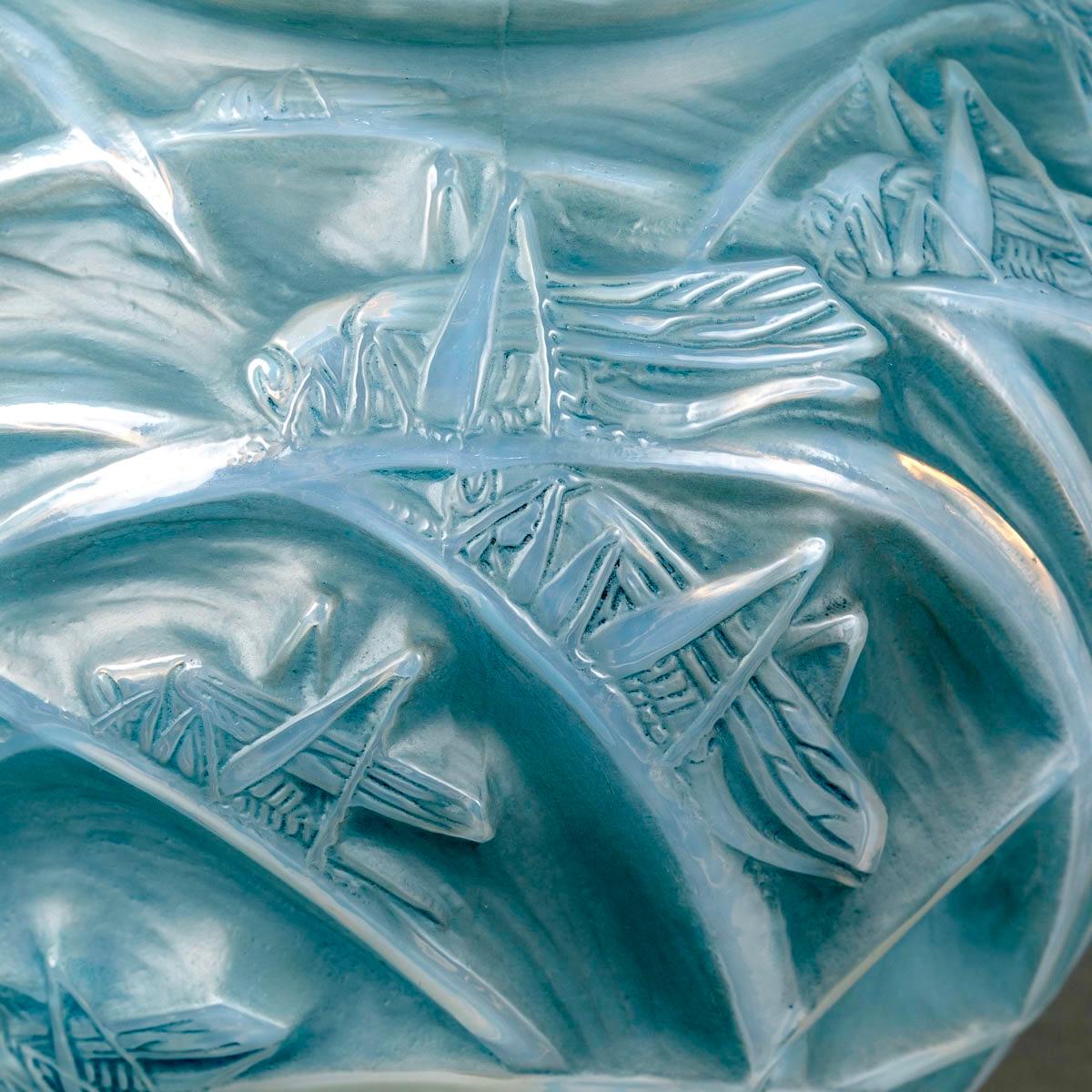 French 1912 René Lalique Vase Sauterelles Cased Opalescent Glass Blue Patina