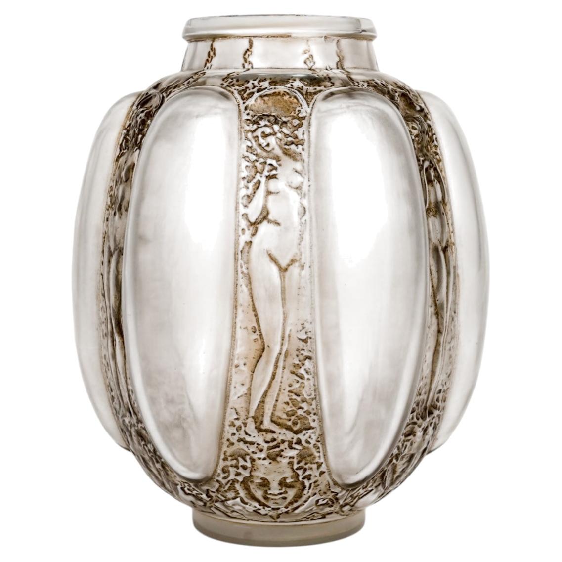 1912 Rene Lalique Vase Six Figurines Et Masques Glass & Grey Sepia Patina For Sale