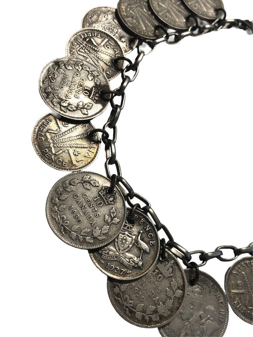 1912 Three Pence Coins Silver Bracelet In Good Condition For Sale In Van Nuys, CA