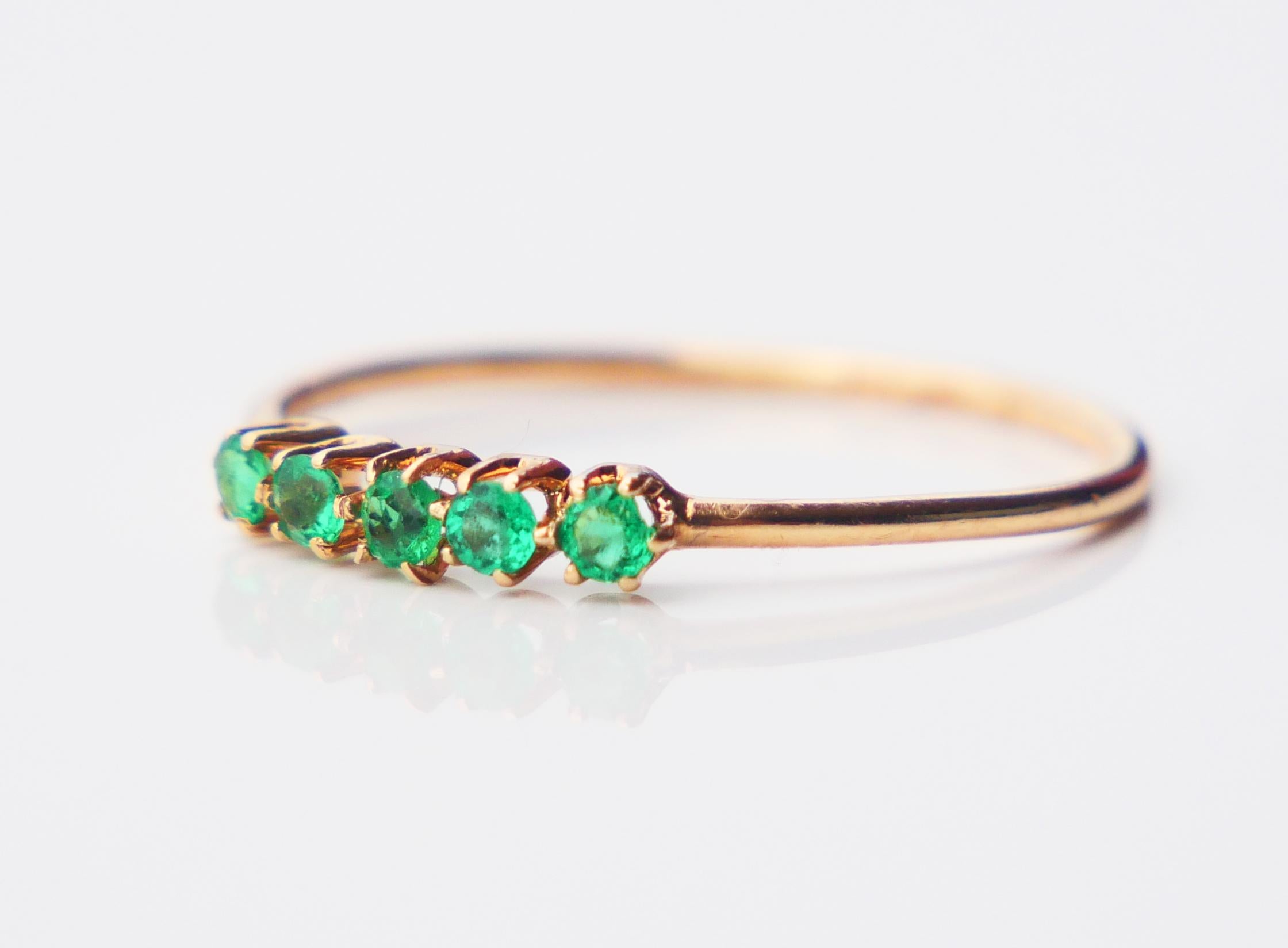 1913 Alliance Ring natural 0.25 ctw Emeralds solid 18K Gold Ø US 7.5 / 1 gr For Sale 8