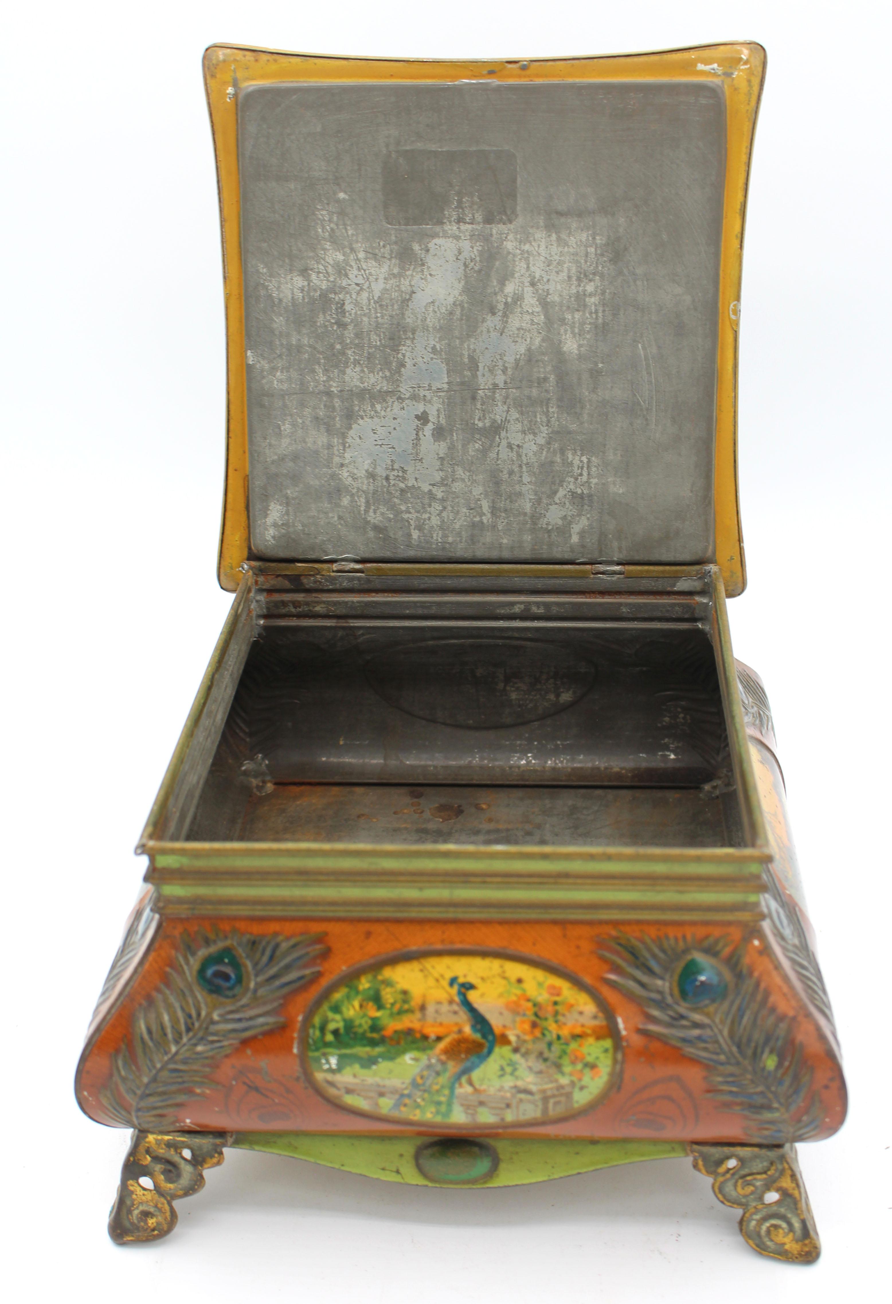 Art Deco 1913 Annual Huntley & Palmers Table Top Box Biscuit Tin