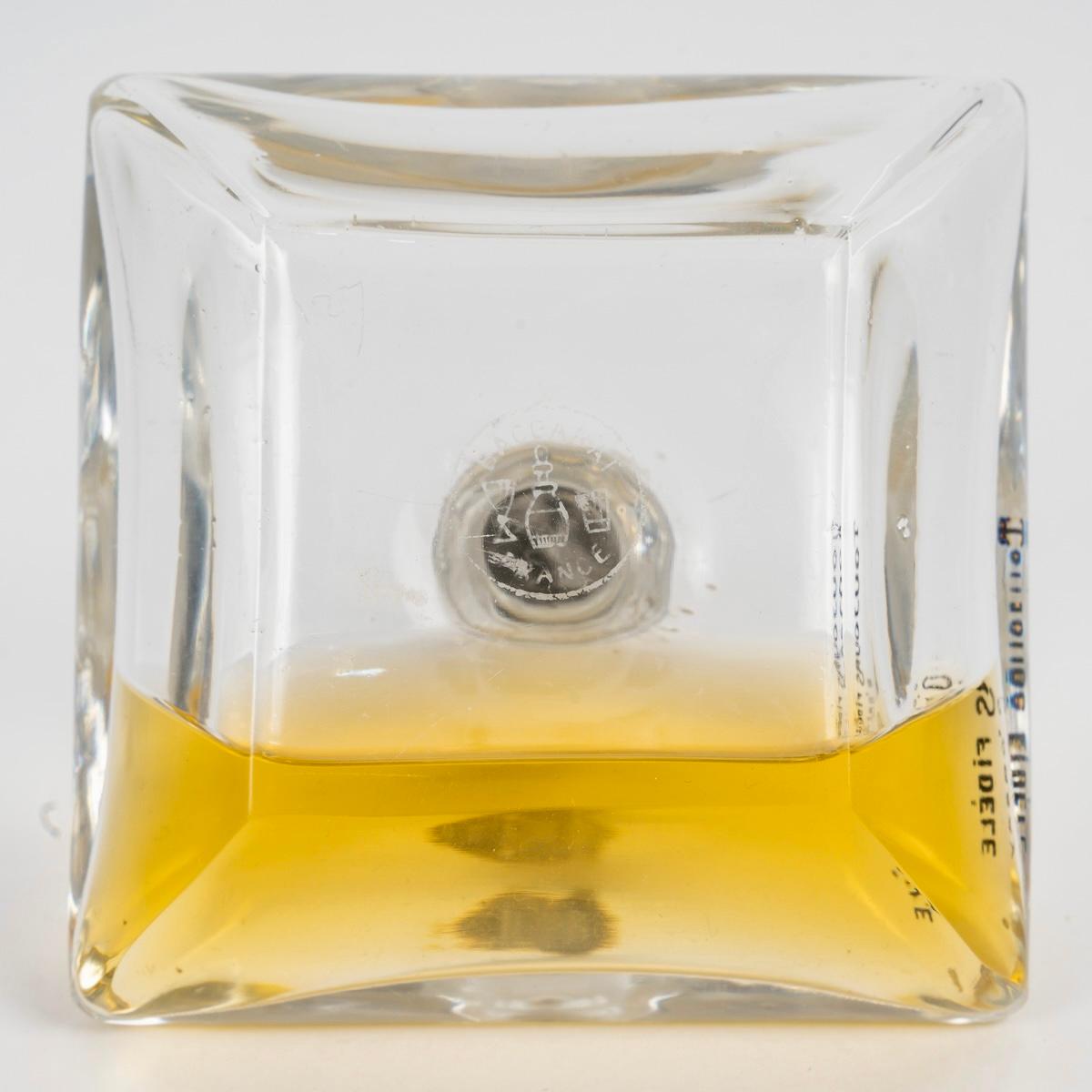 Francese 1913 Baccarat - Bottiglia di profumo Toujours Fidele in cristallo per d'Orsay in vendita