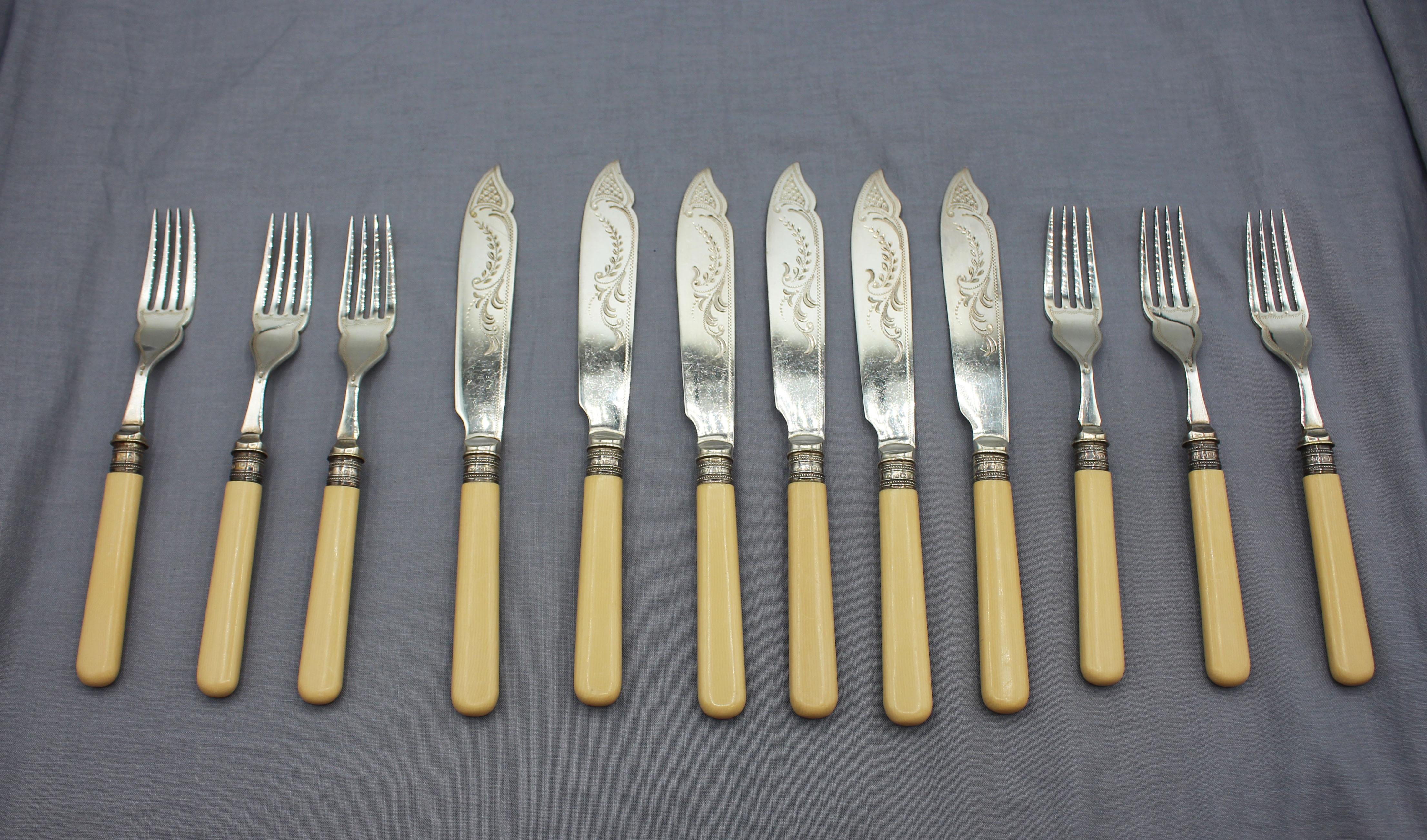 Anglais 1913 Service à poisson en boîte pour six personnes par Yates Brothers en vente