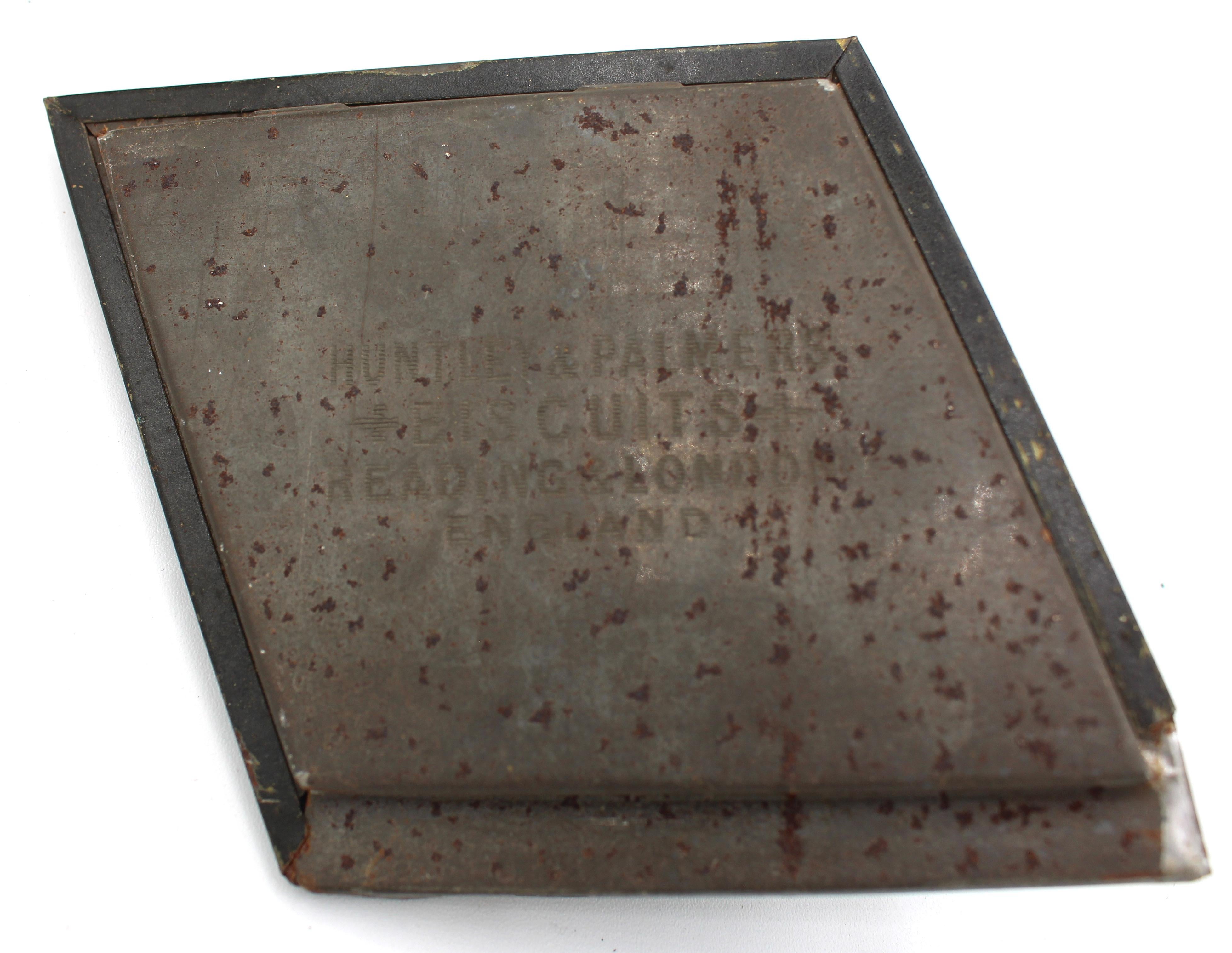 1913 Huntley & Palmers Japanese Screen Form Biscuit Tin Box 3