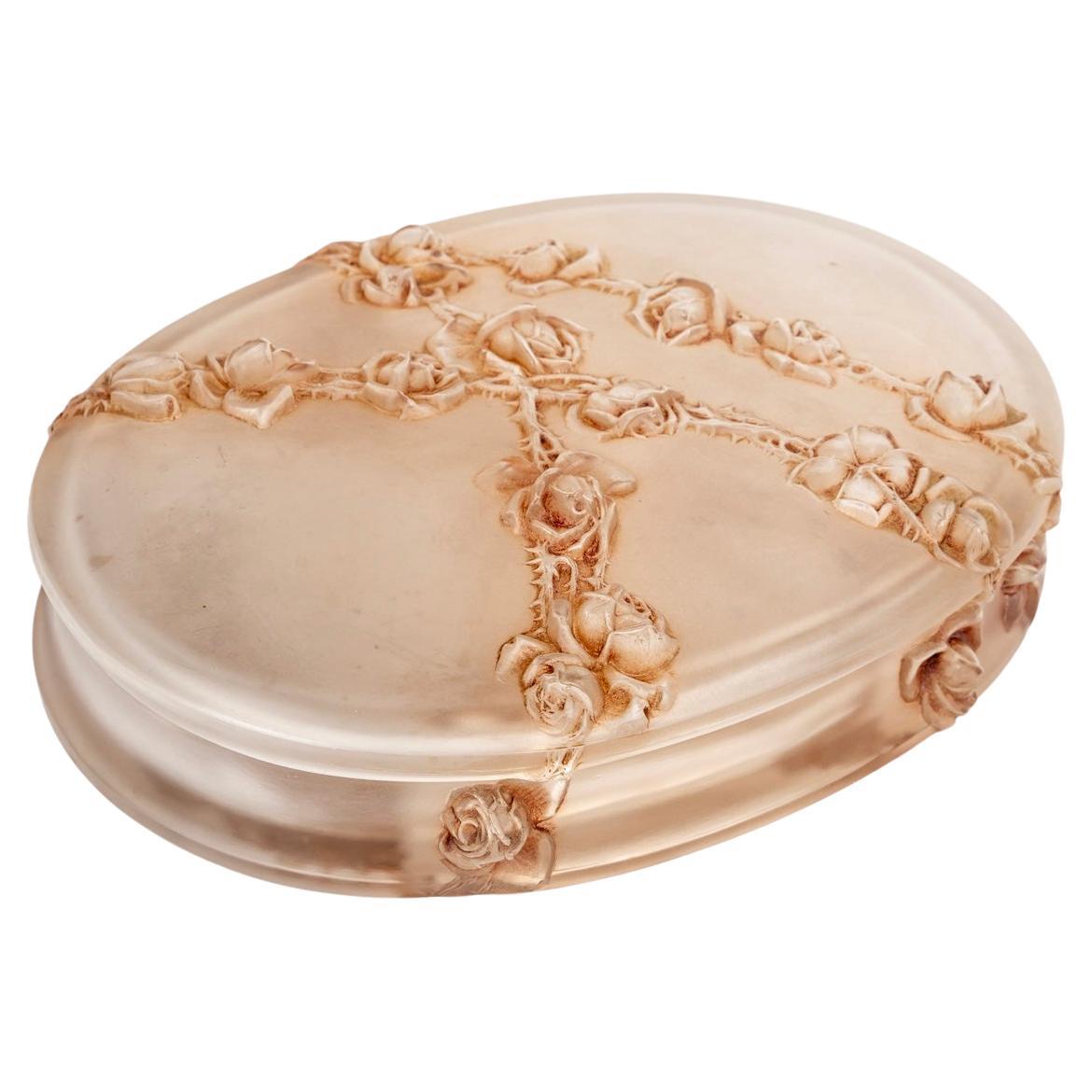 1913 Caja René Lalique Rosas en Relieve Cristal con pátina sepia