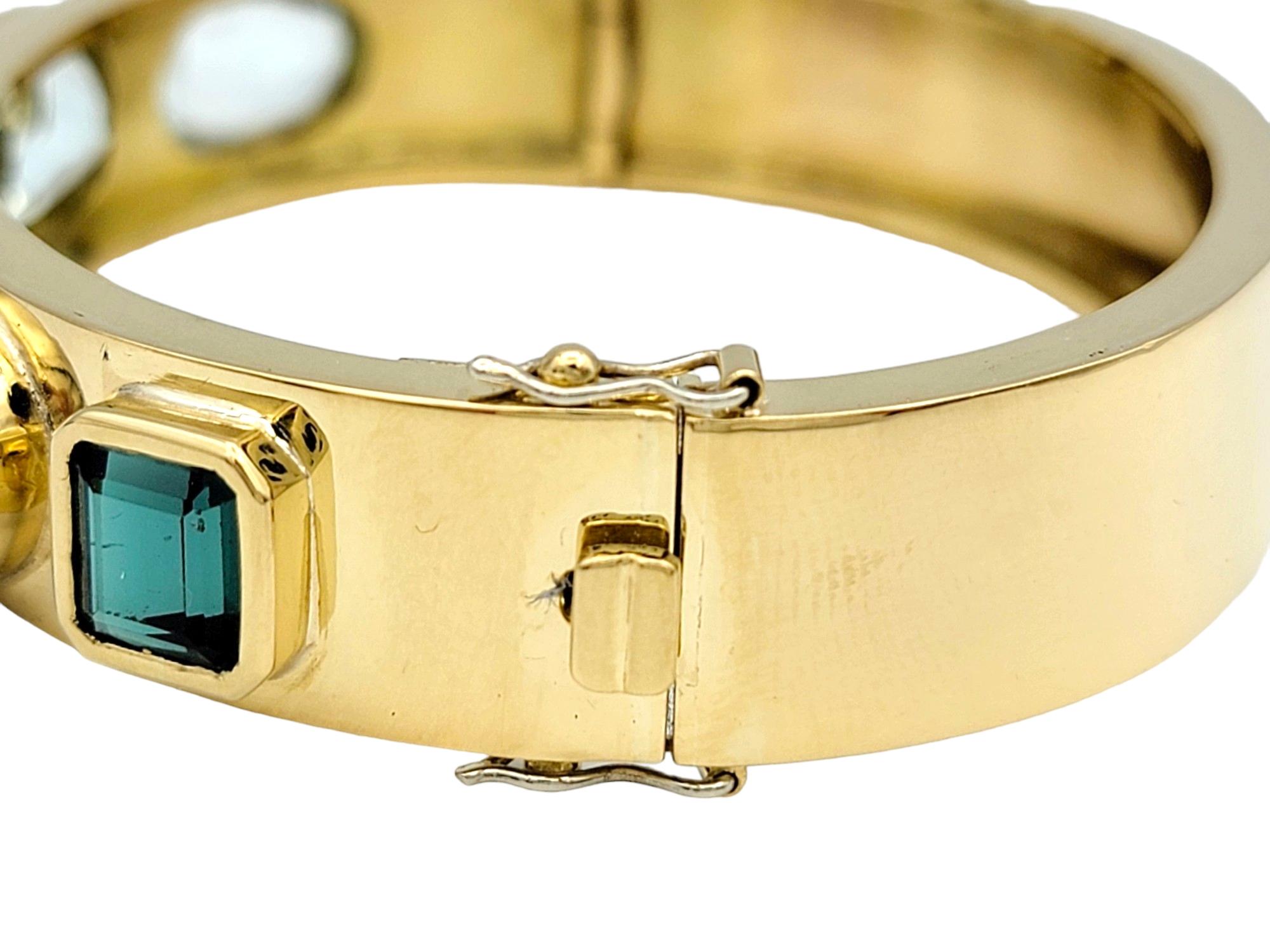 Bracelet jonc à charnières en or jaune 18 carats avec multi-pierres de 19,14 carats au total en vente 4