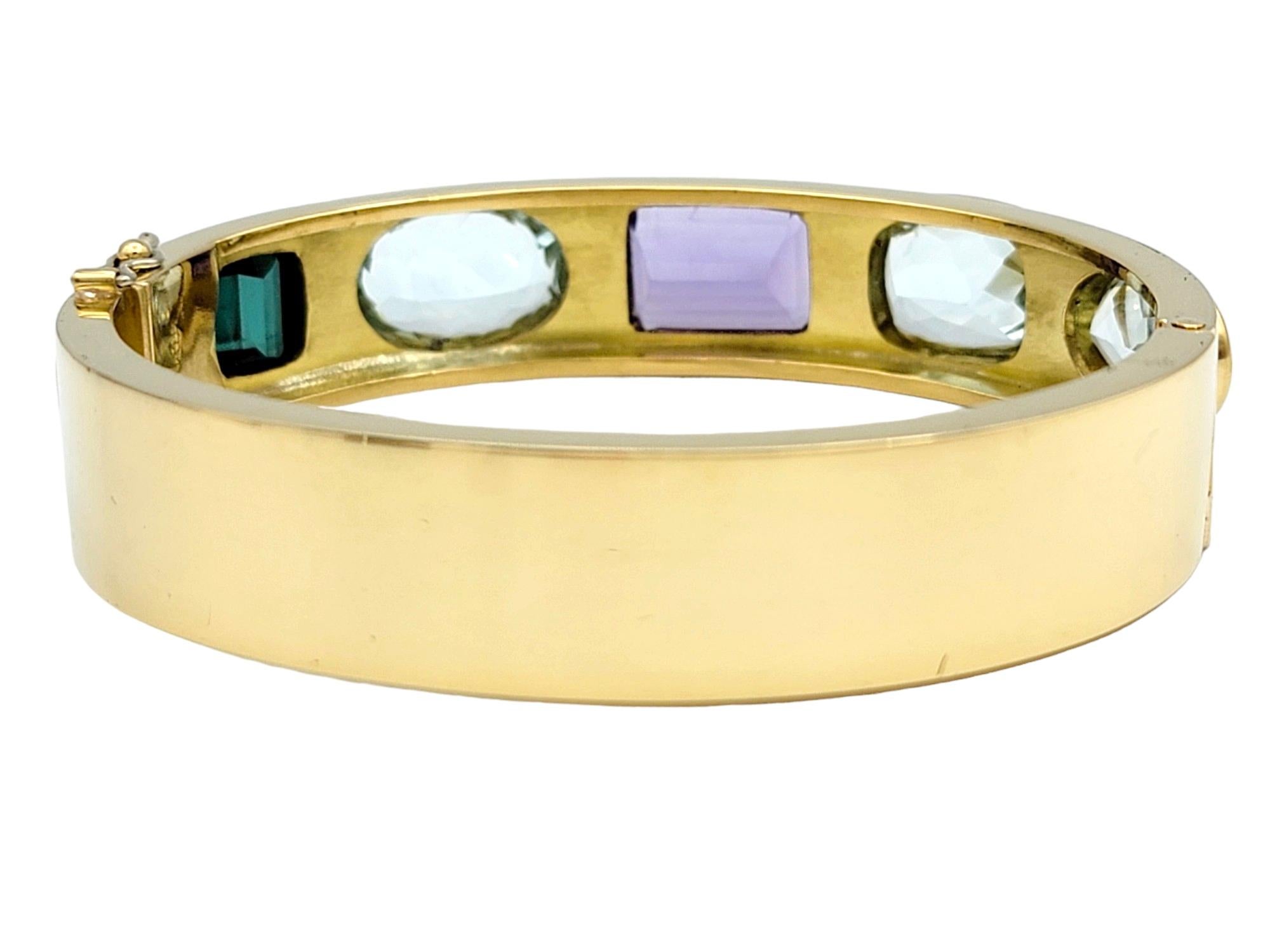 Bracelet jonc à charnières en or jaune 18 carats avec multi-pierres de 19,14 carats au total en vente 3