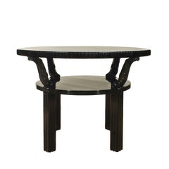 Jugendstil-Mitteltisch von Josef Hoffmann, massive Eiche, geschnitzte Füße – Österreich