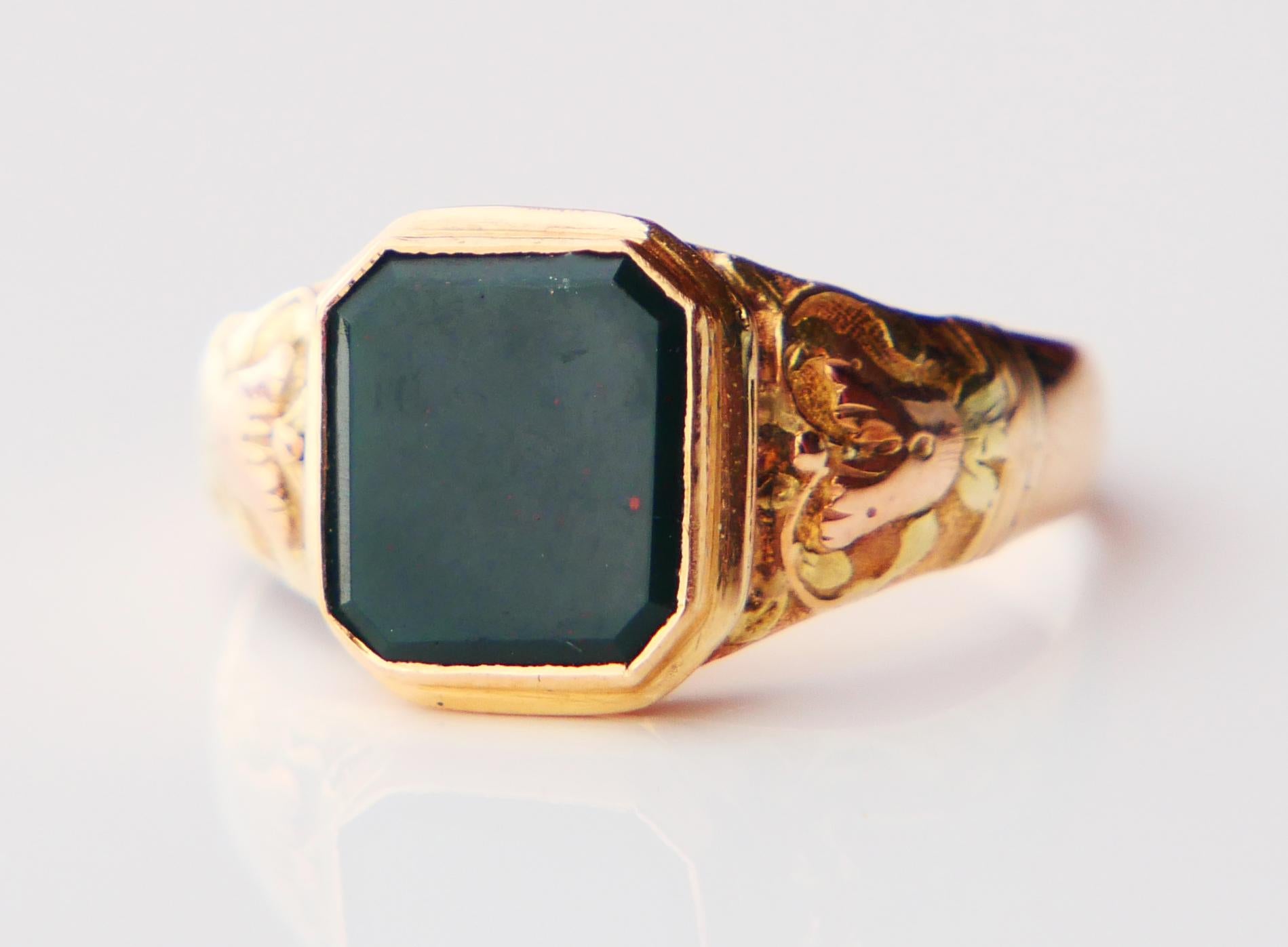 1914 Men Unisex Signet Ring ct. Blood stone solid 14K Gold ØUS 9.25 / 4 gr For Sale 7