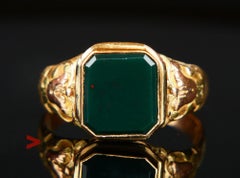 1914 Men Unisex Signet Ring ct. Blood stone solid 14K Gold ØUS 9.25 / 4 gr