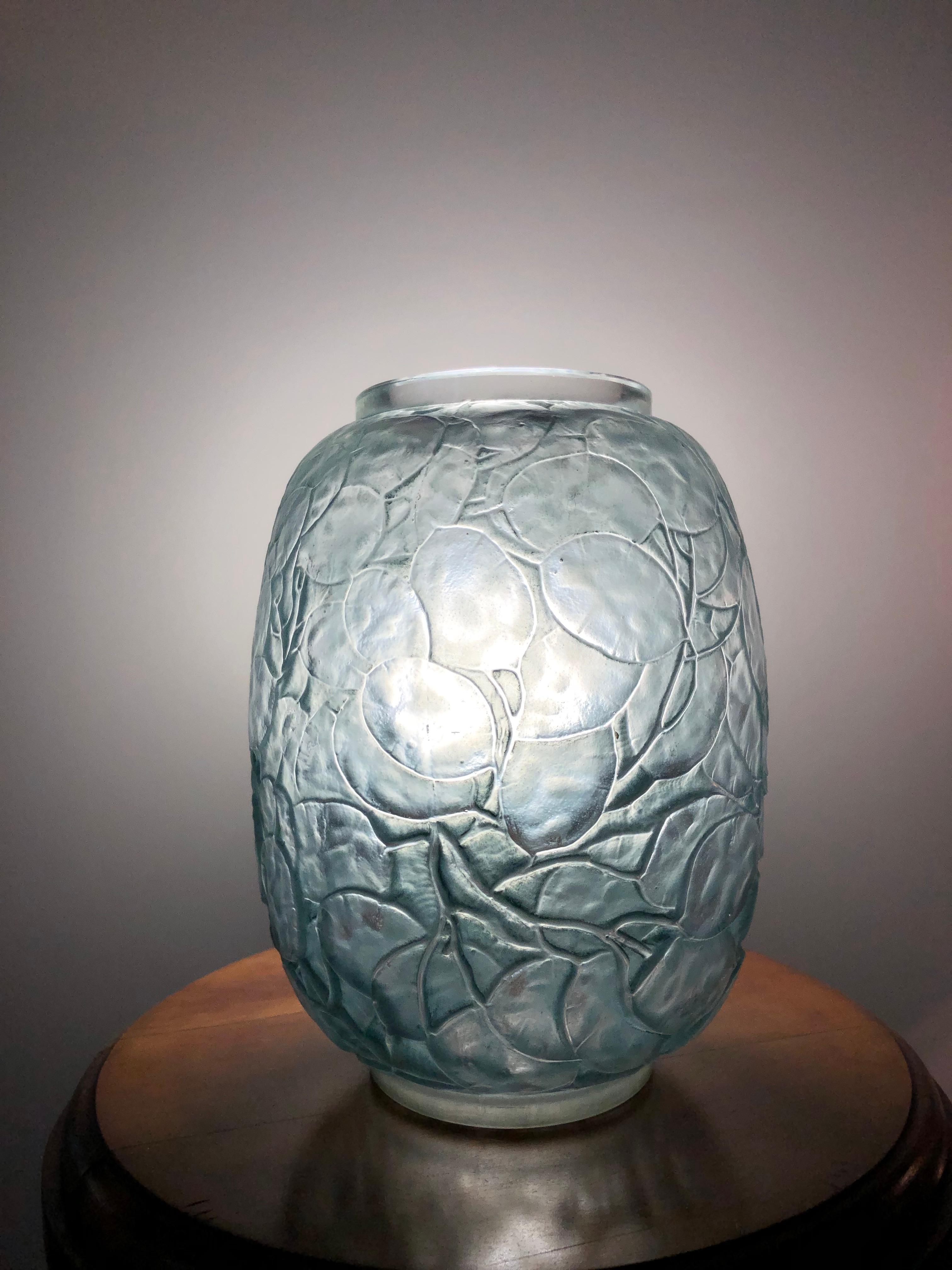 Molded 1914 René Lalique Monnaie du Pape Vase in Frosted Glass with Grey-Blue Stain