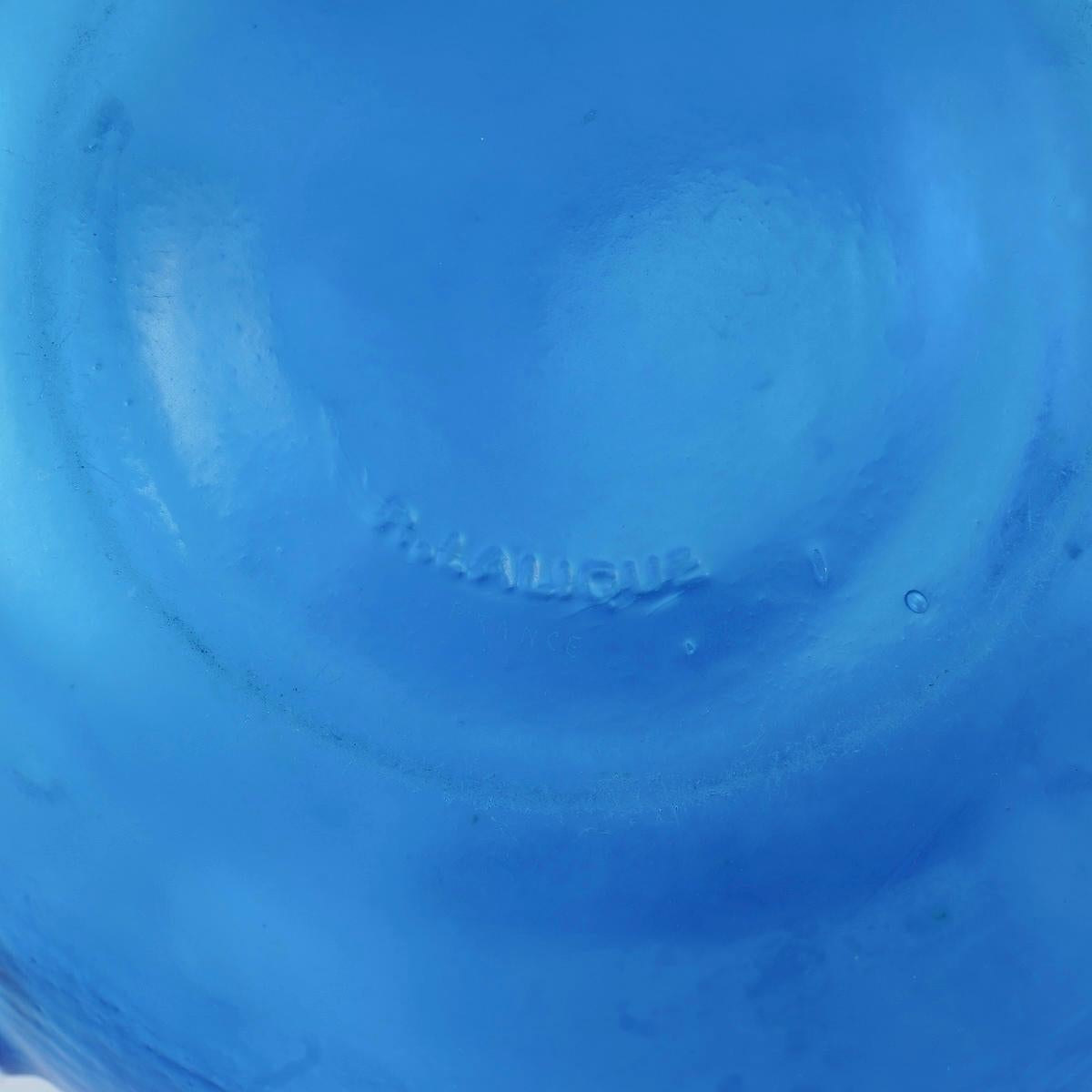 French 1914 René Lalique - Vase Courges Electric Blue Glass For Sale