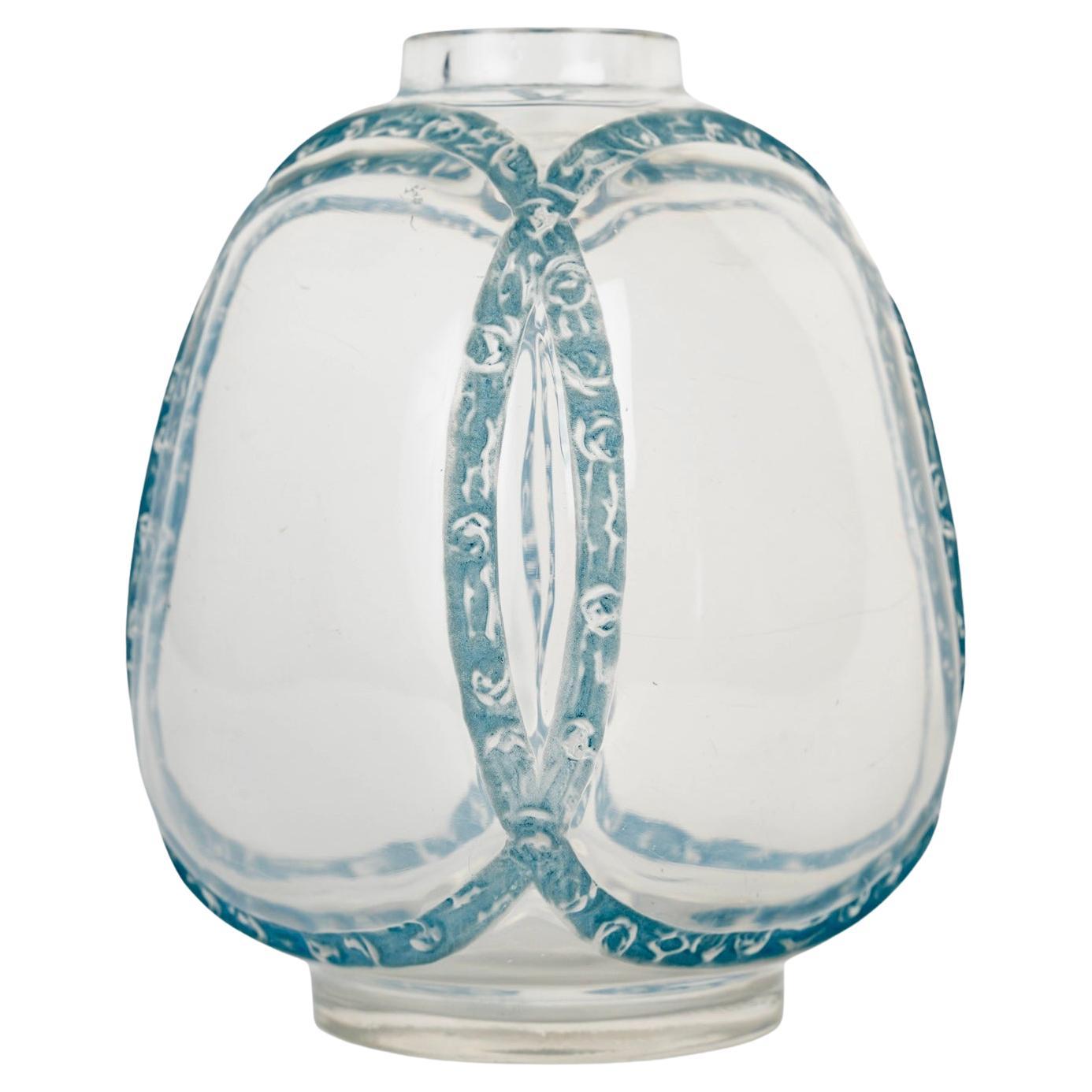 1914 René Lalique Vase Guirlandes De Roses Verre à Patine Bleue