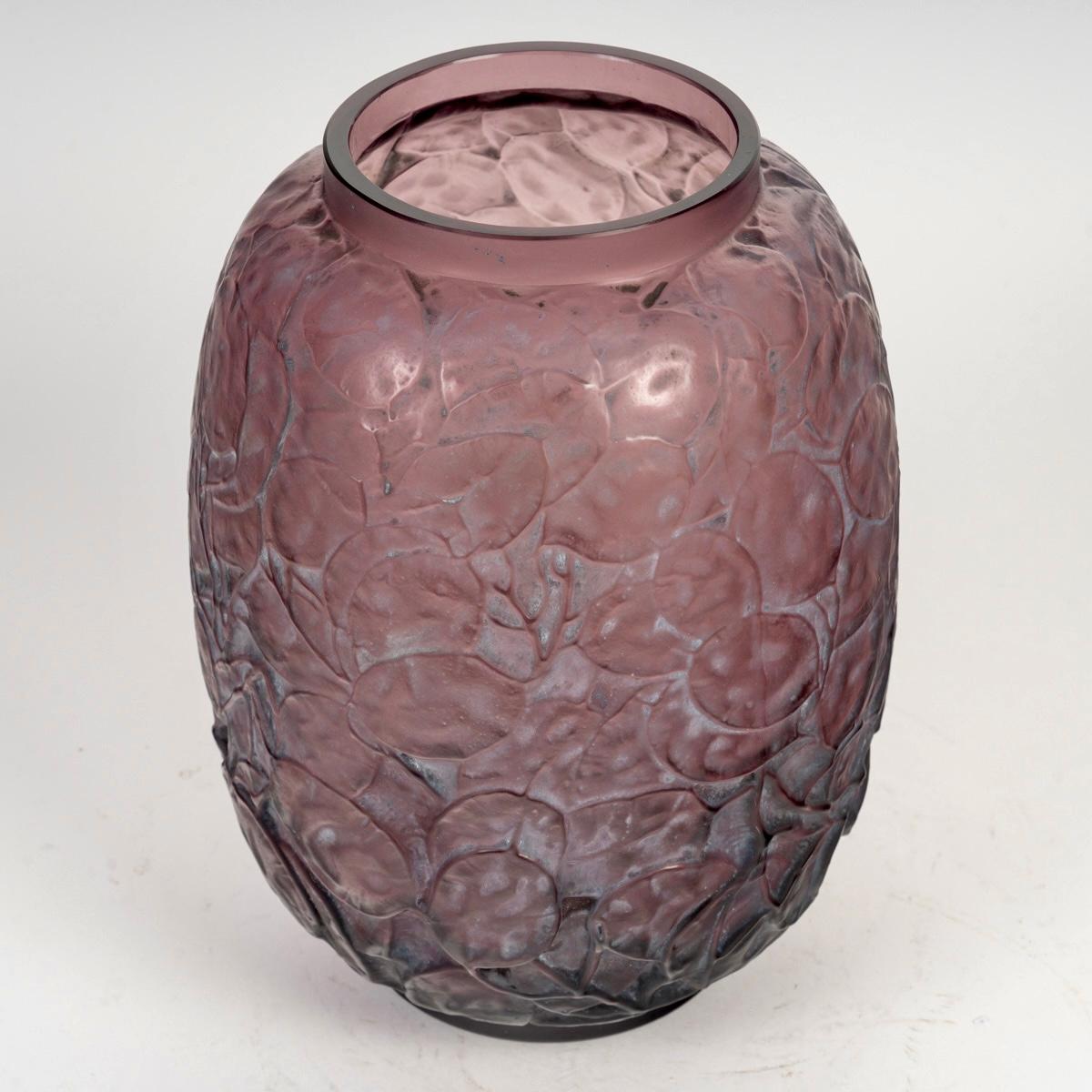 Art Deco 1914 René Lalique Vase Monnaie du Pape Amethyst Plum Glass with Grey Patina