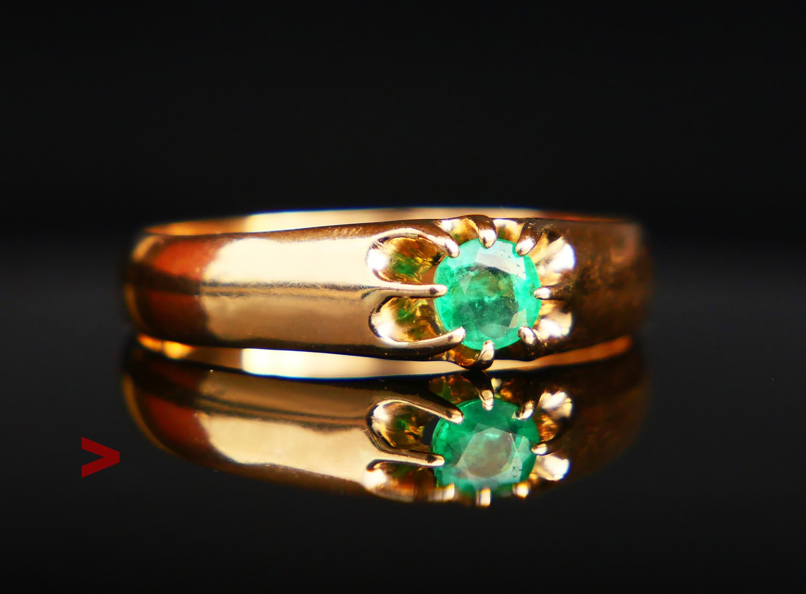 Art Nouveau 1914 Ring solitaire natural 0.3ct. Emerald solid 18K Gold ØUS 8.5 / 3.11gr For Sale