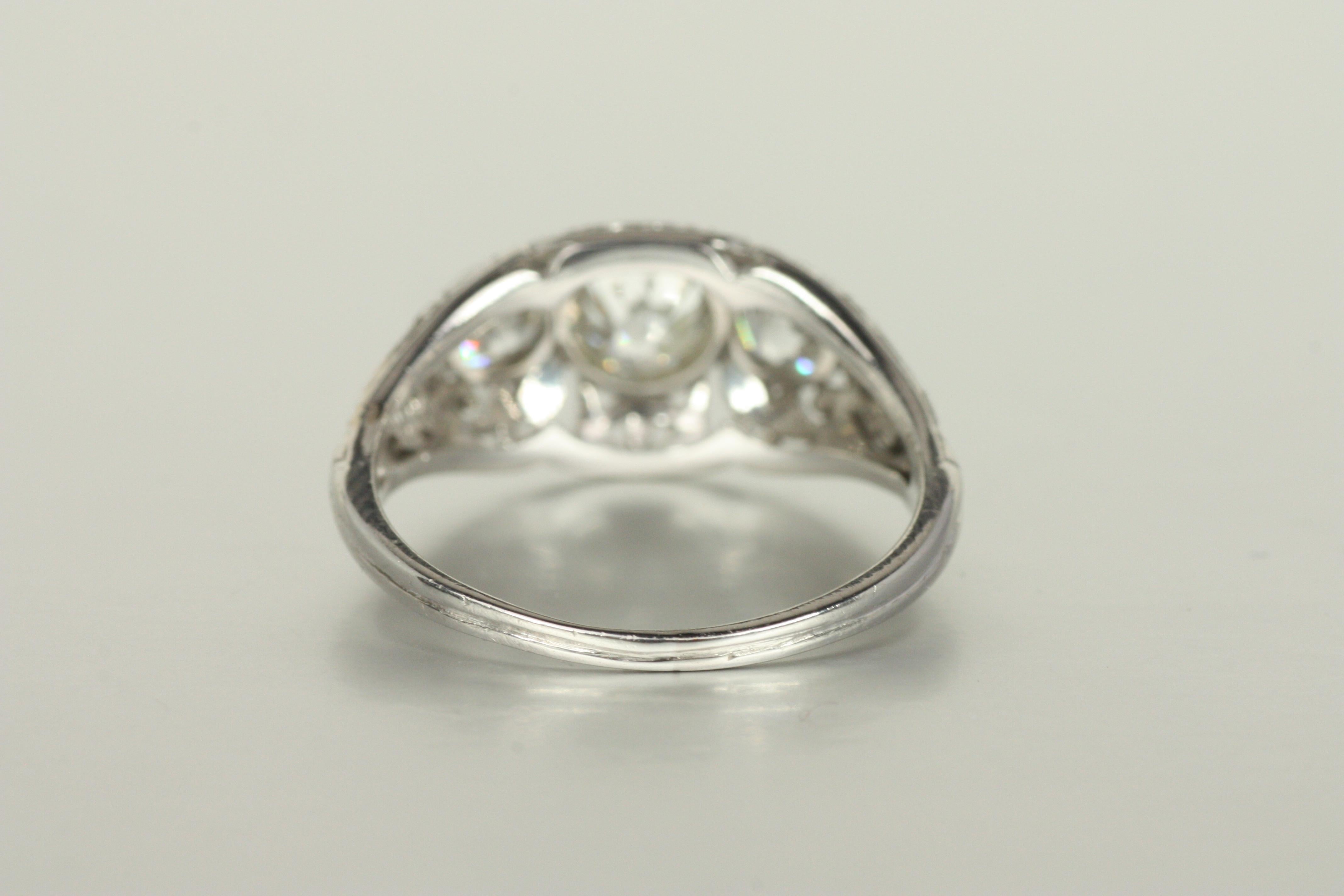 1915 3-Stone Filigree Engagement Ring – 0.87ct Old European Cut Diamonds For Sale 1