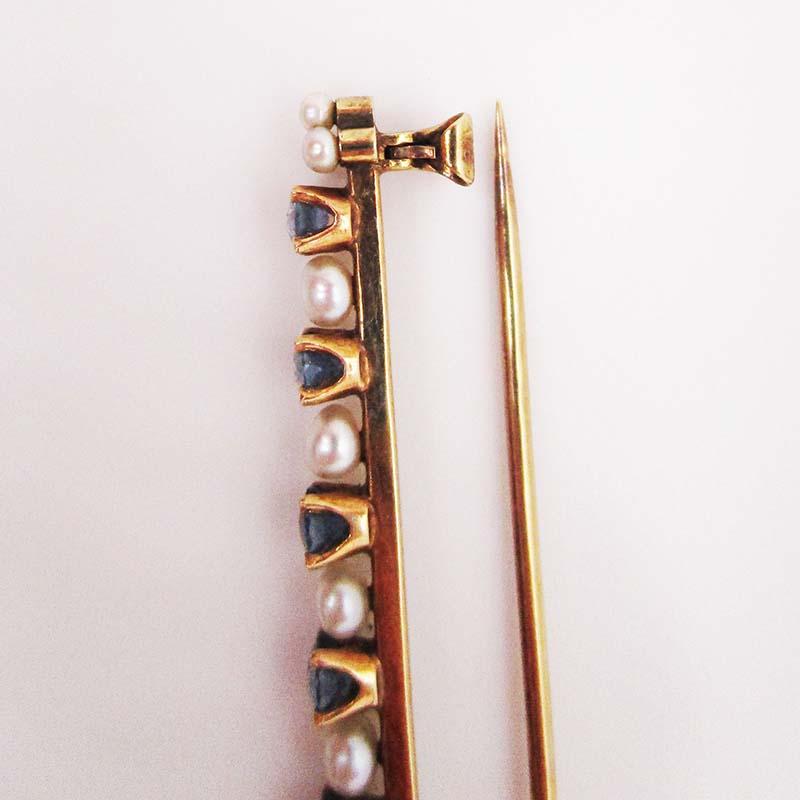 Women's 1915 Art Deco Natural Pearl and Montana Sapphire 14 Karat Yellow Gold Bar Pin For Sale