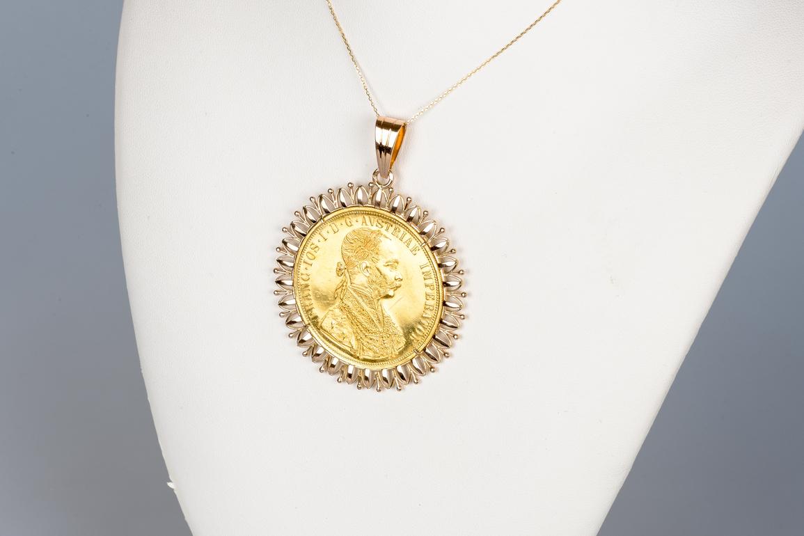 1915 Autricheinne Coin Pendant Necklace in 18K Gold 5