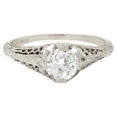 Antique 1915 Edwardian 0.63 Carats Diamond Platinum Filigree Engagement Ring