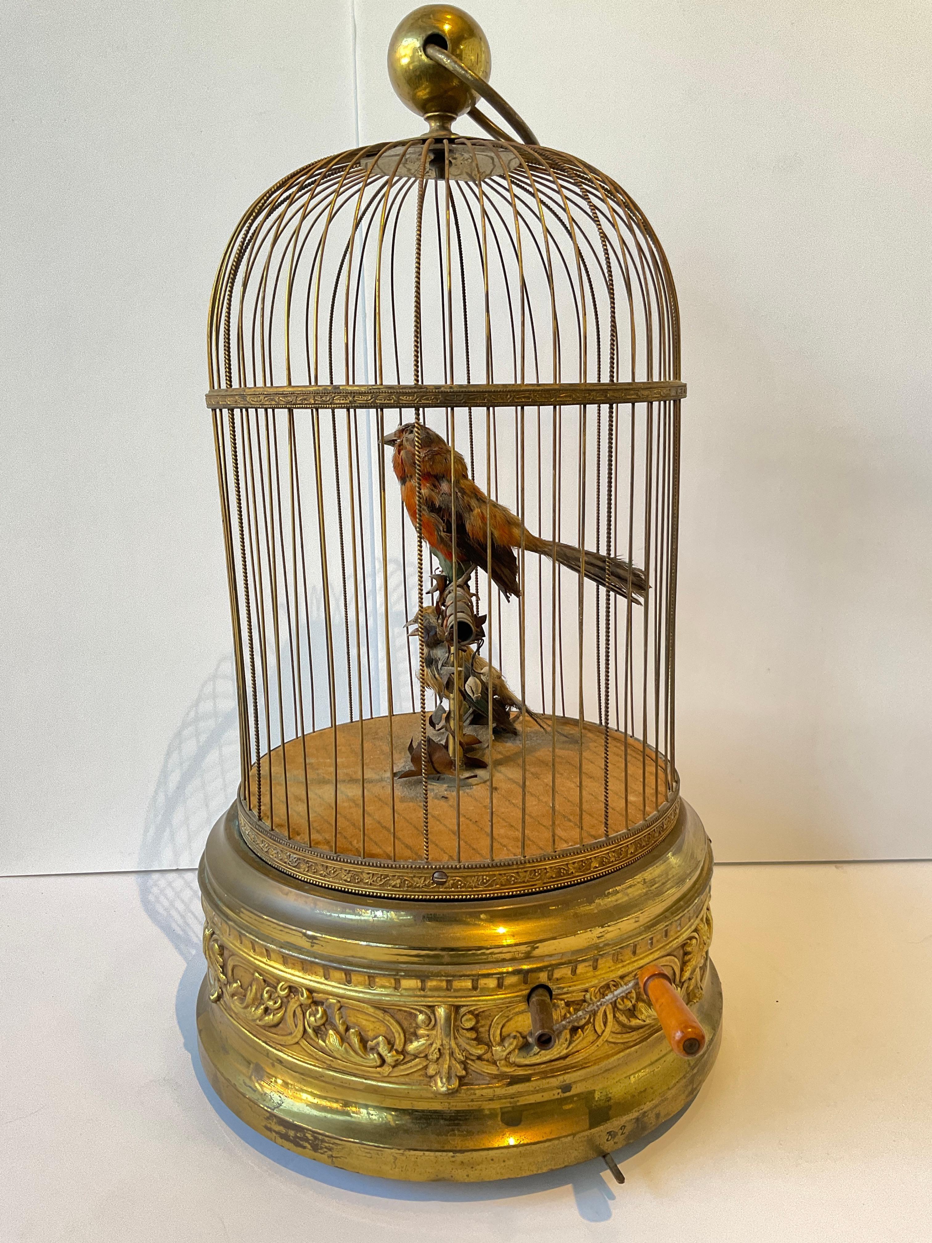 En 1915, automate français - Oiseaux chanteurs dans une cage à oiseaux 3