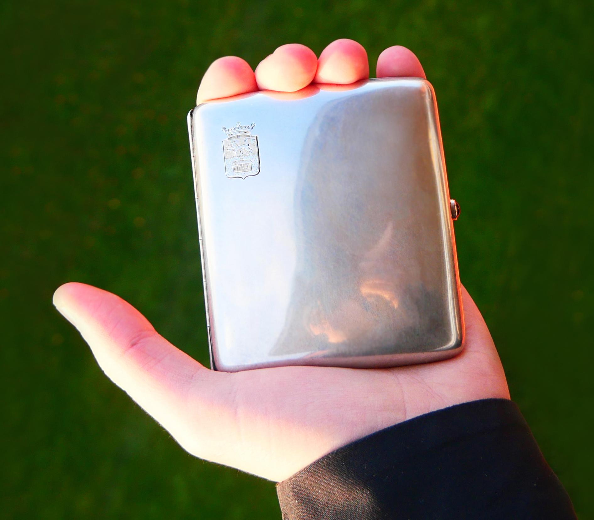 1916  Boîte à cigarettes Baron von Leuhusen argent saphir 0,85 carat or 132 g en vente 4