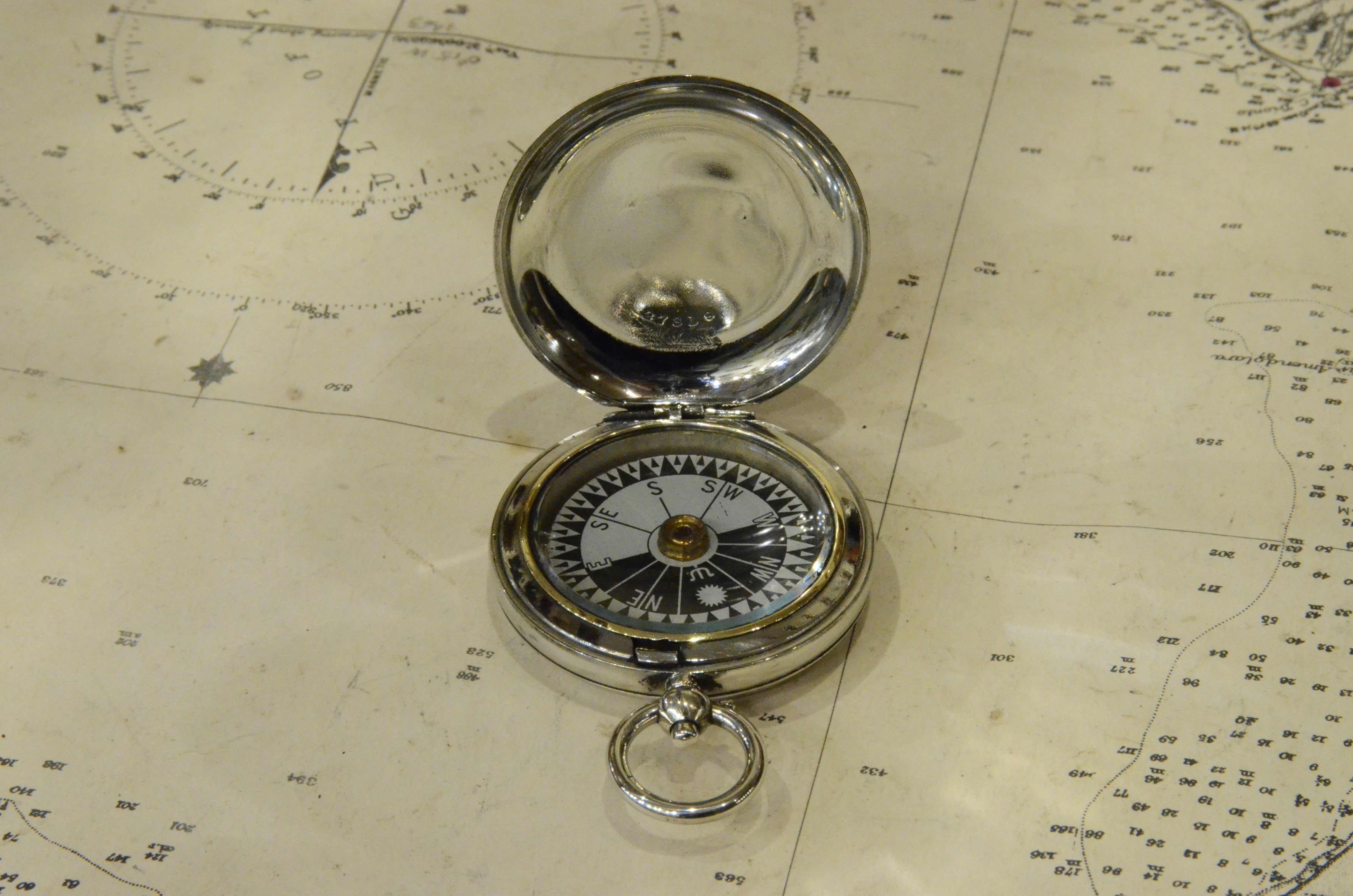 1916er Tasche Magnetisches Kompass für Raf Officers Antike Vermessungsmaße (Frühes 20. Jahrhundert) im Angebot