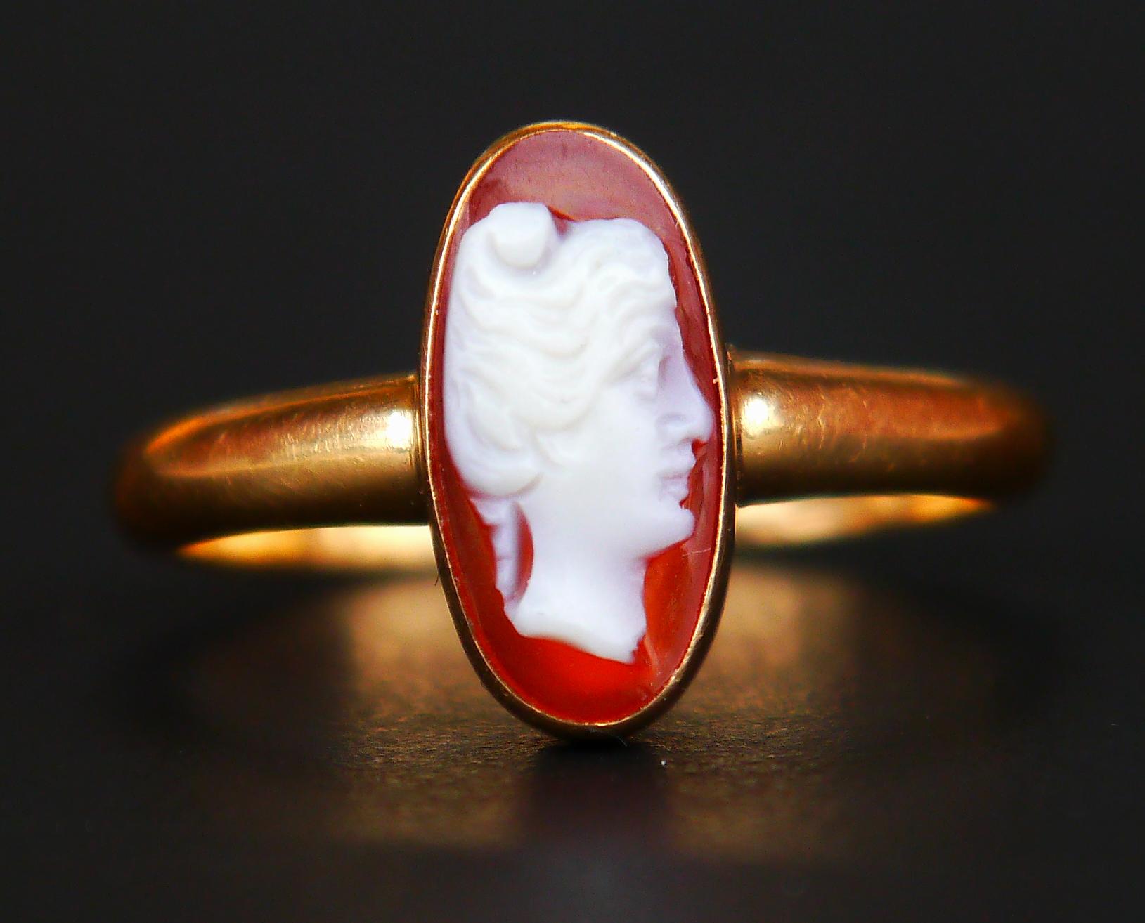 Oval Cut 1917 Antique Signet Carnelian Stone Cameo solid Ring 18K Gold ØUS 7.75 / 2.8gr For Sale