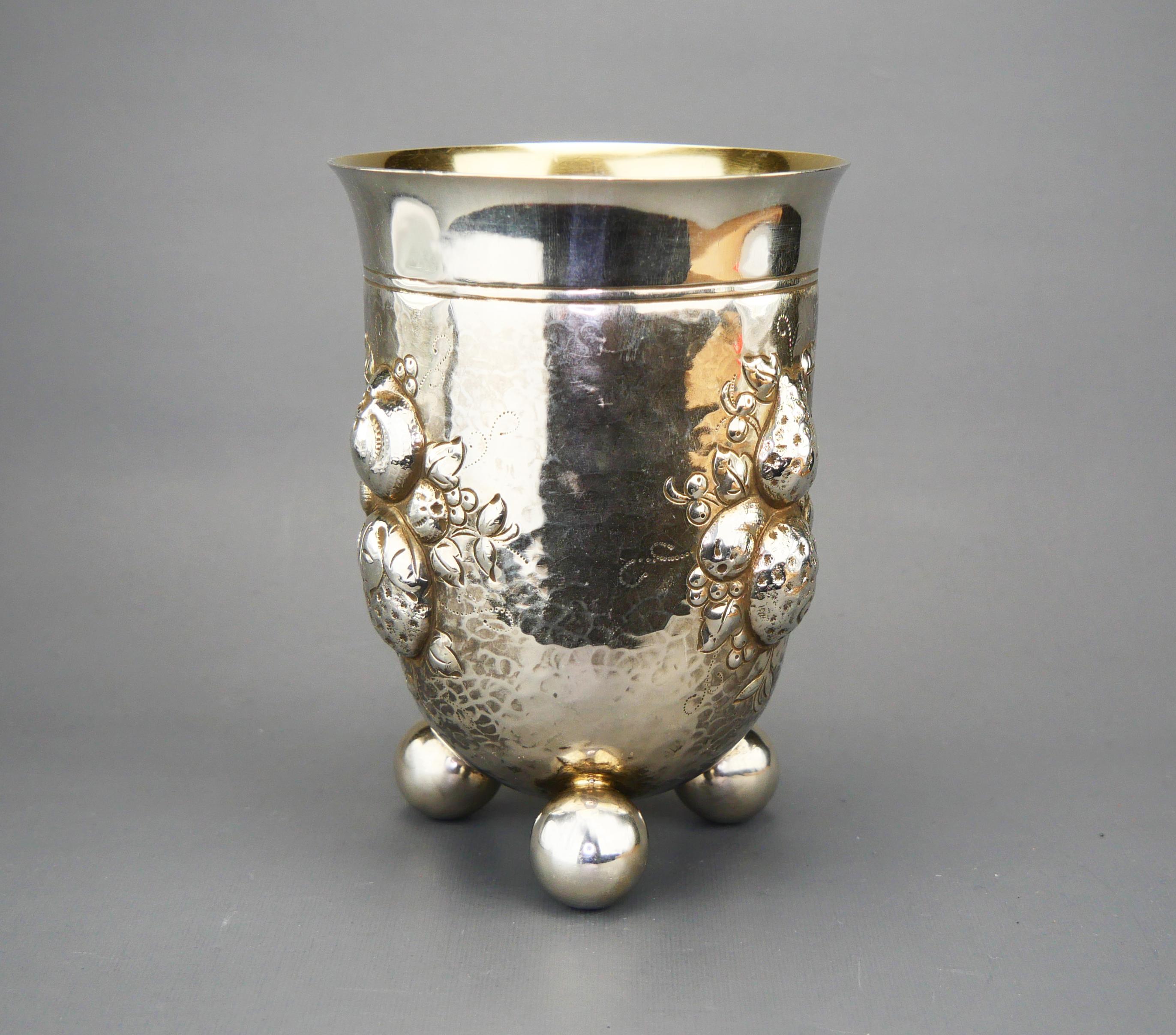 Art Nouveau Coppa del 1918 in oro massiccio 830 Argento / 137 gr. in vendita