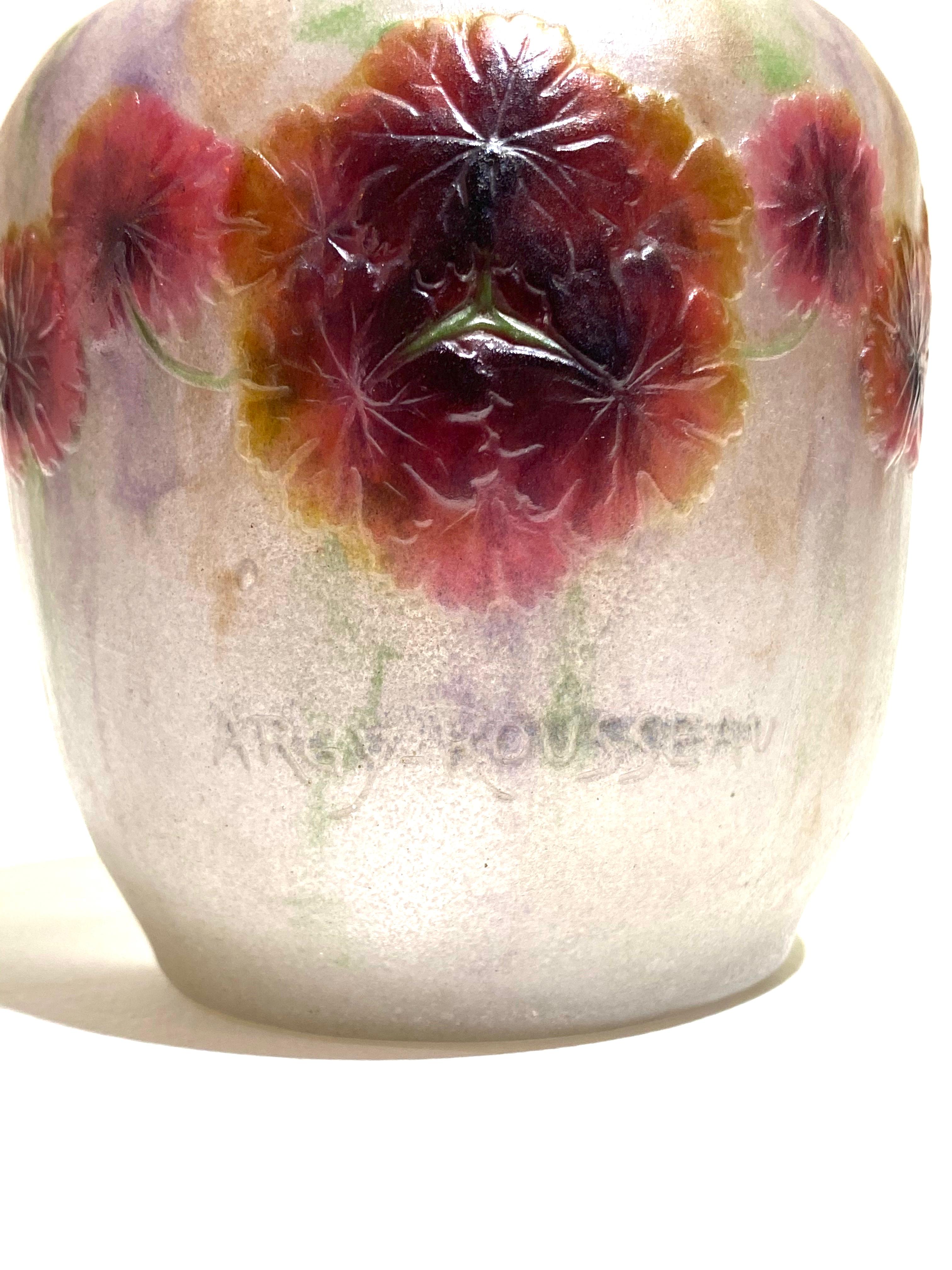 1917 Gabriel Argy-Rousseau Geranium Sauvage Vase in Pate de Verre Cameo Glass 1