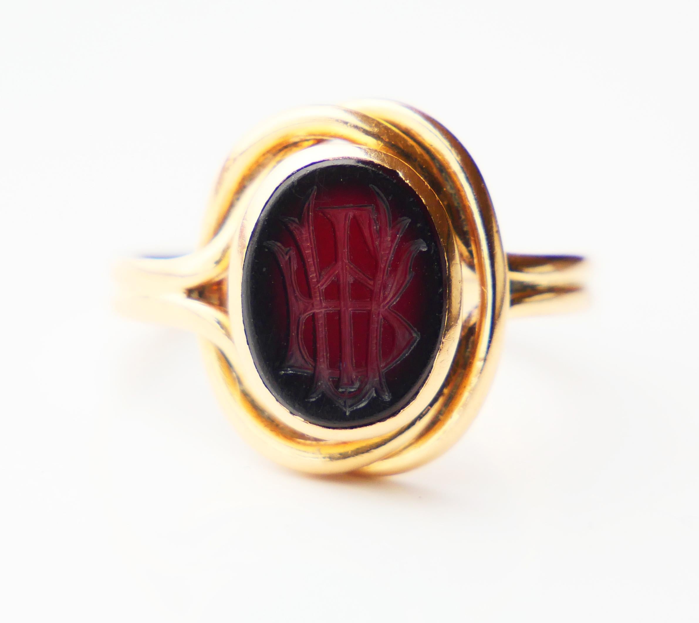 1917 Nordic AR or RA Signet Ring Red Onyx solid 18K Gold Ø US4.5 /3.65 gr For Sale 3