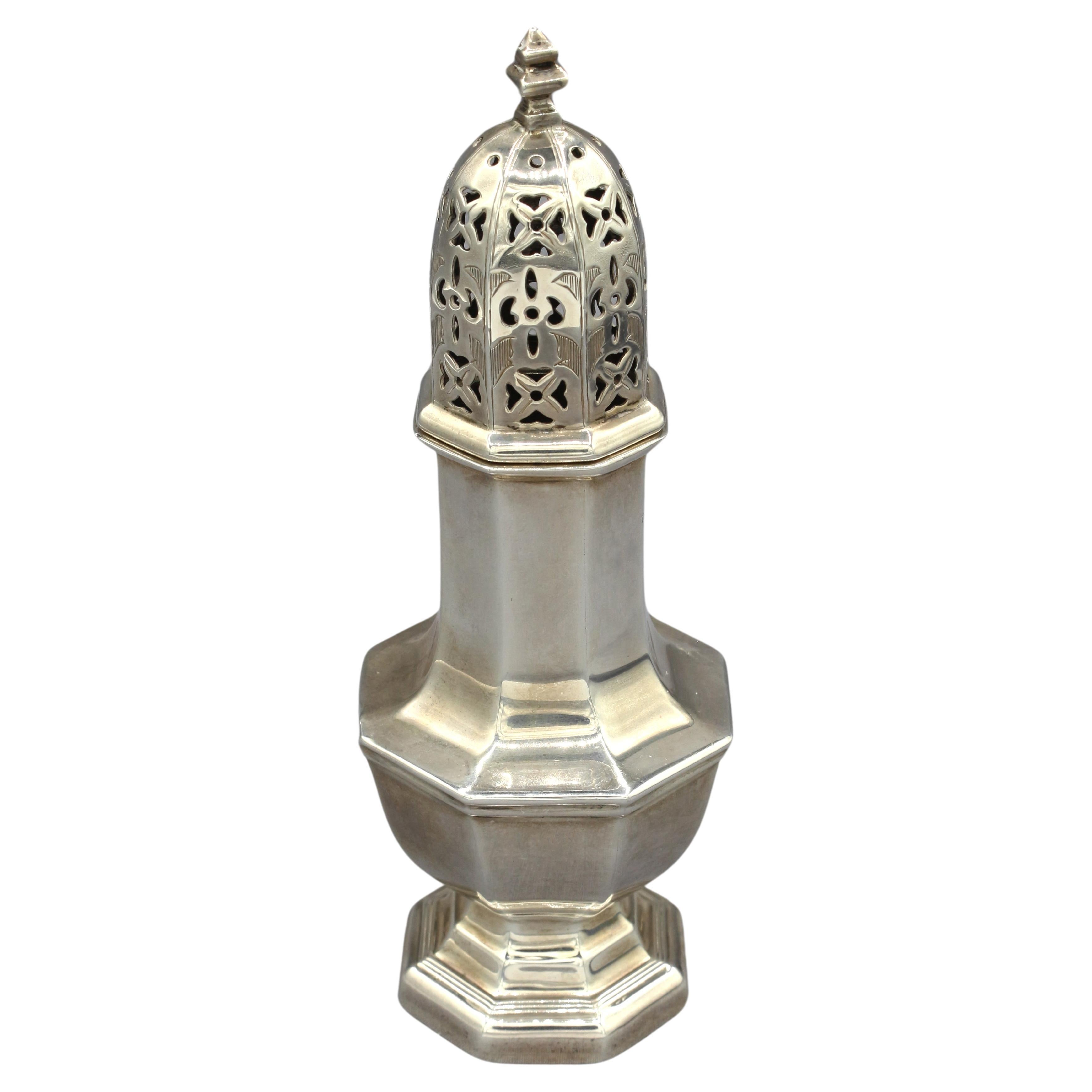 1917 Sterling Silver Sugar Caster by Goldsmiths & Silversmiths of London For Sale
