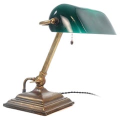 Antique 1917 Verdelite Bankers Desk Lamp