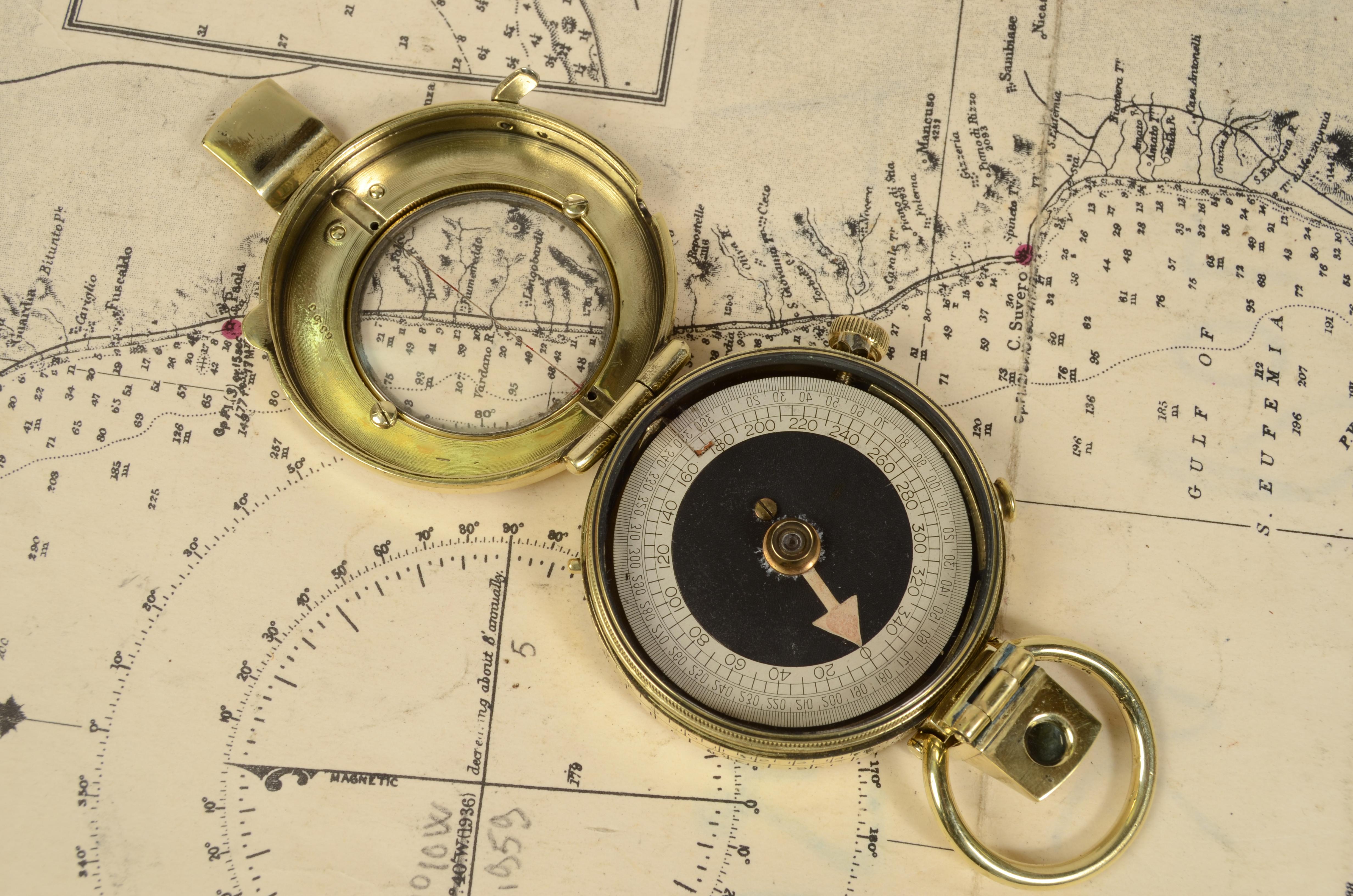 1917s Verner's Pattern Small Brass Nautical Compass Supplied English Officers 1