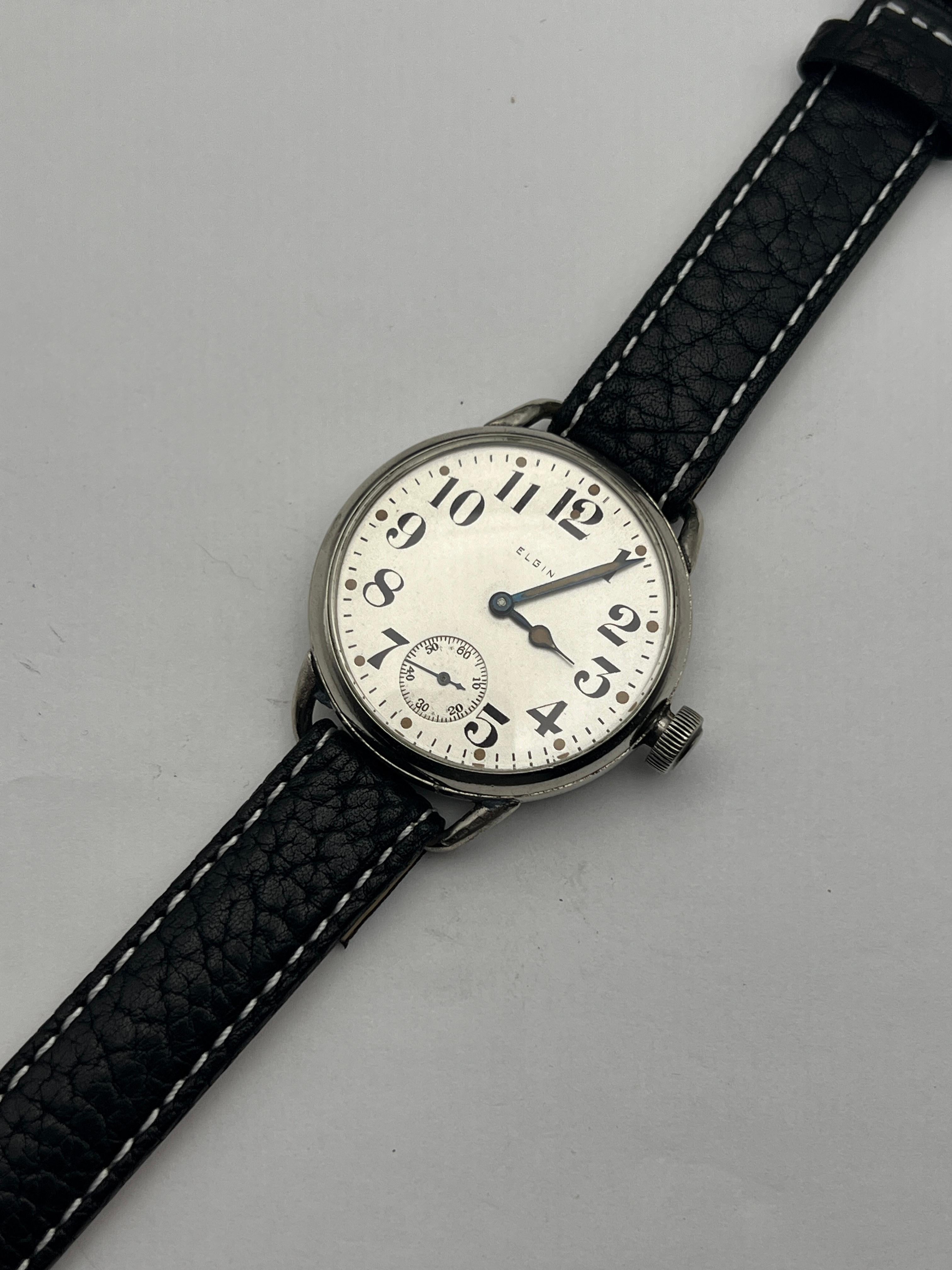 1918 Elgin Rare 6 Size 15J Trench Watch 100+ Years Young! In Good Condition For Sale In Raleigh, NC