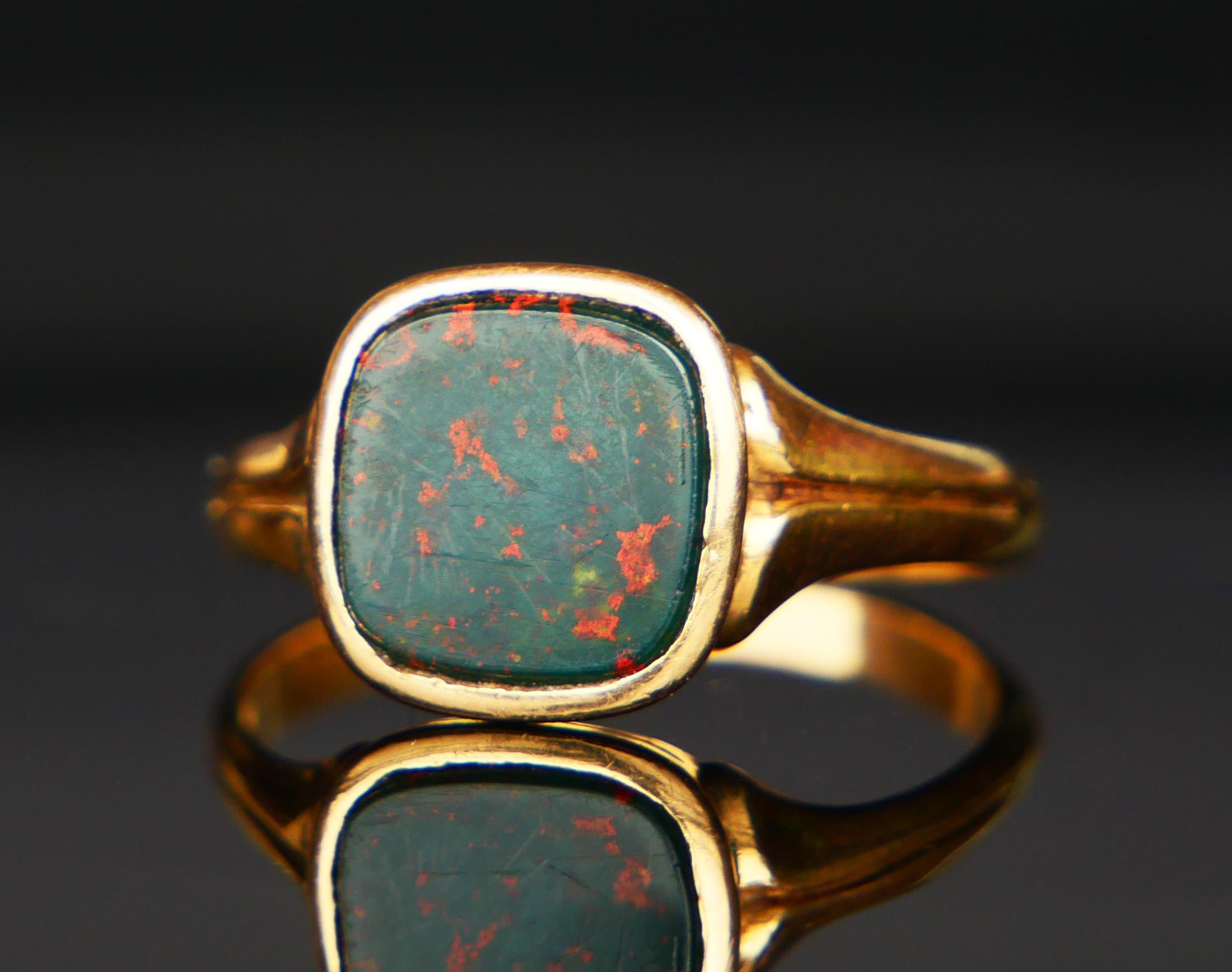 Square Cut 1918 Signet Ring Men Blood Stone solid 18K Gold Ø US10 / 4.7 gr