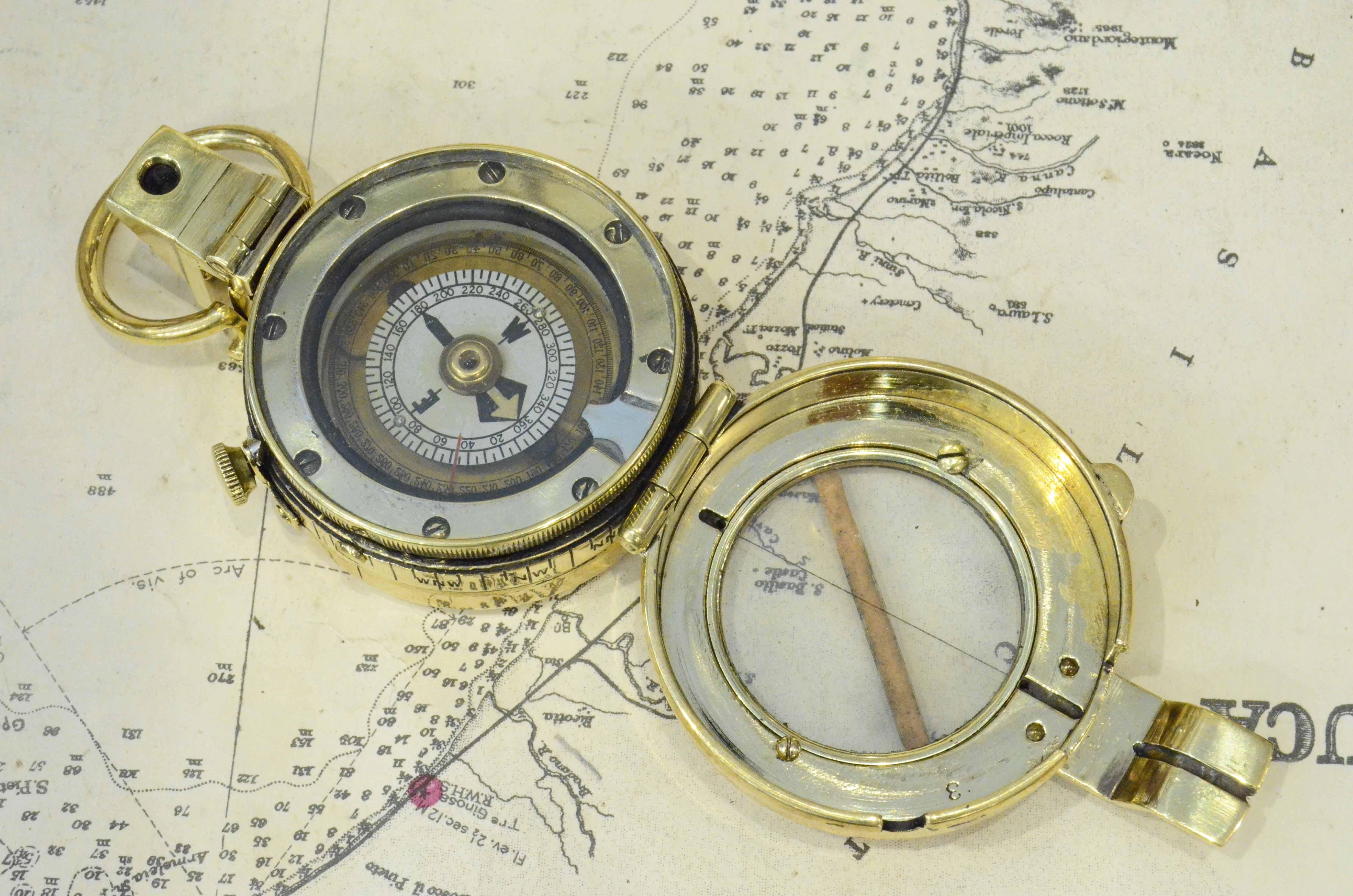 Brass 1918s Barke's Magnetic Nautical Pocket Compass Antique Marine Navigation Device