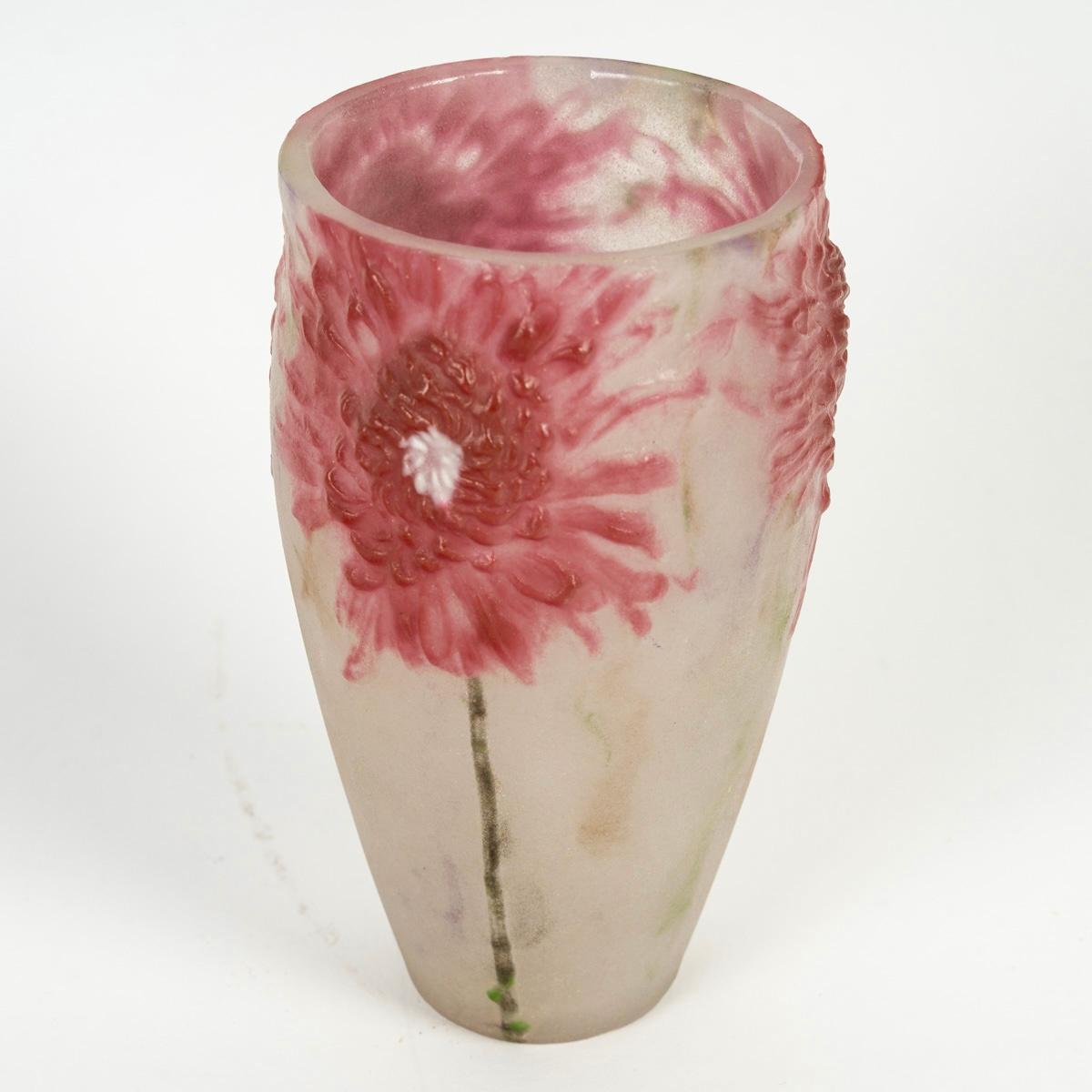 Francese 1919 Gabriel Argy-Rousseau - Vaso Crisantemo in vetro Pate De Verre in vendita