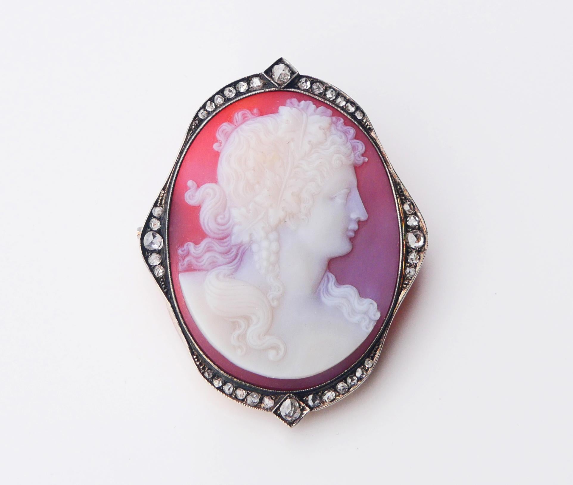 Neogreco 1919 Ciondolo Spilla Bacco Cameo Rosso Onice Diamanti Oro massiccio 18K Argento/ 26gr in vendita