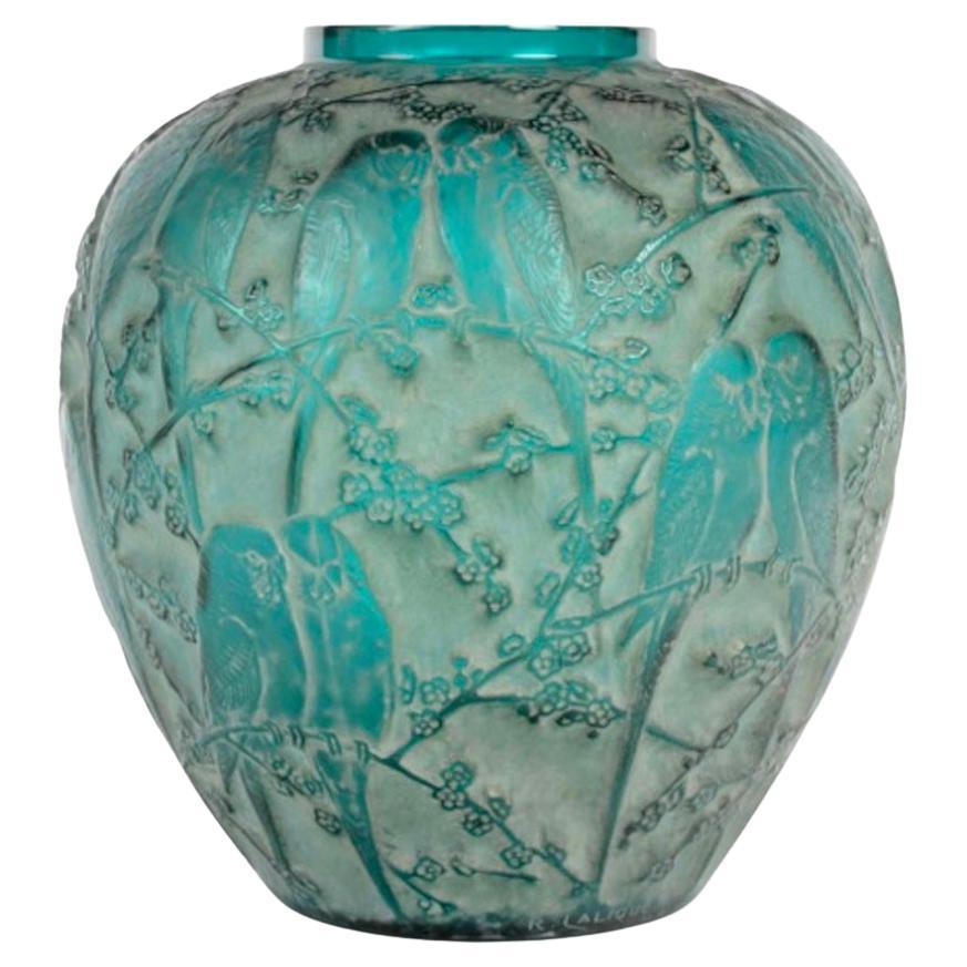 1919 René Lalique - Green-tinted Parakeet Vase