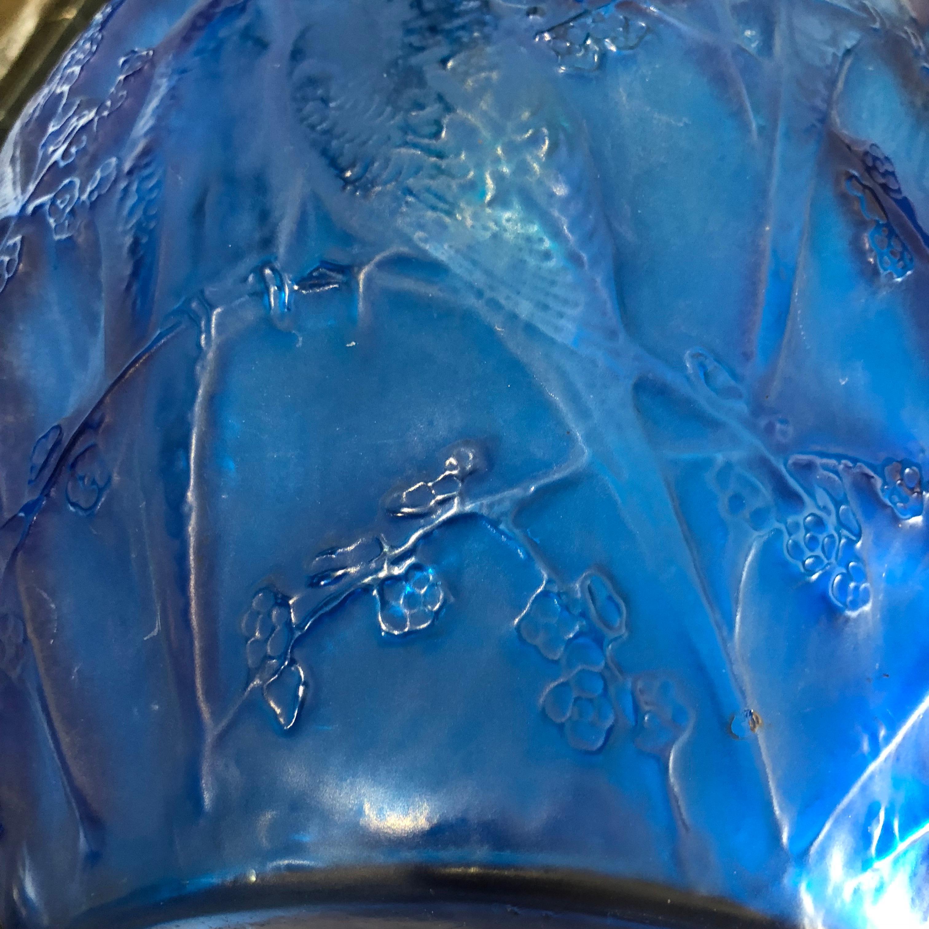 Blown Glass 1919 Rene Lalique Perruches Vase Electric Blue Glass, Parrots