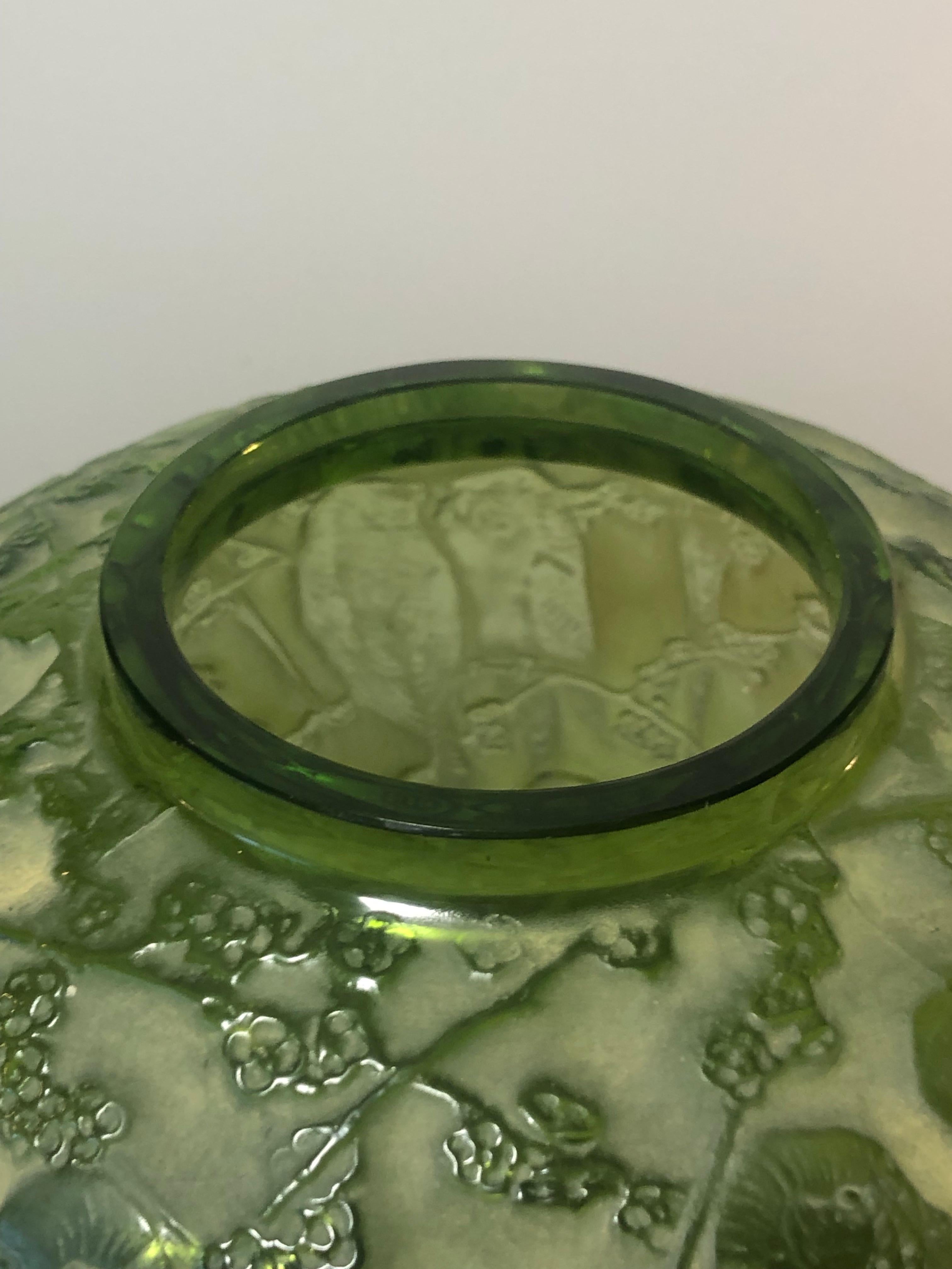 Art Deco 1919 Rene Lalique Perruches Vase Staines Lime Green Glass, Parrots