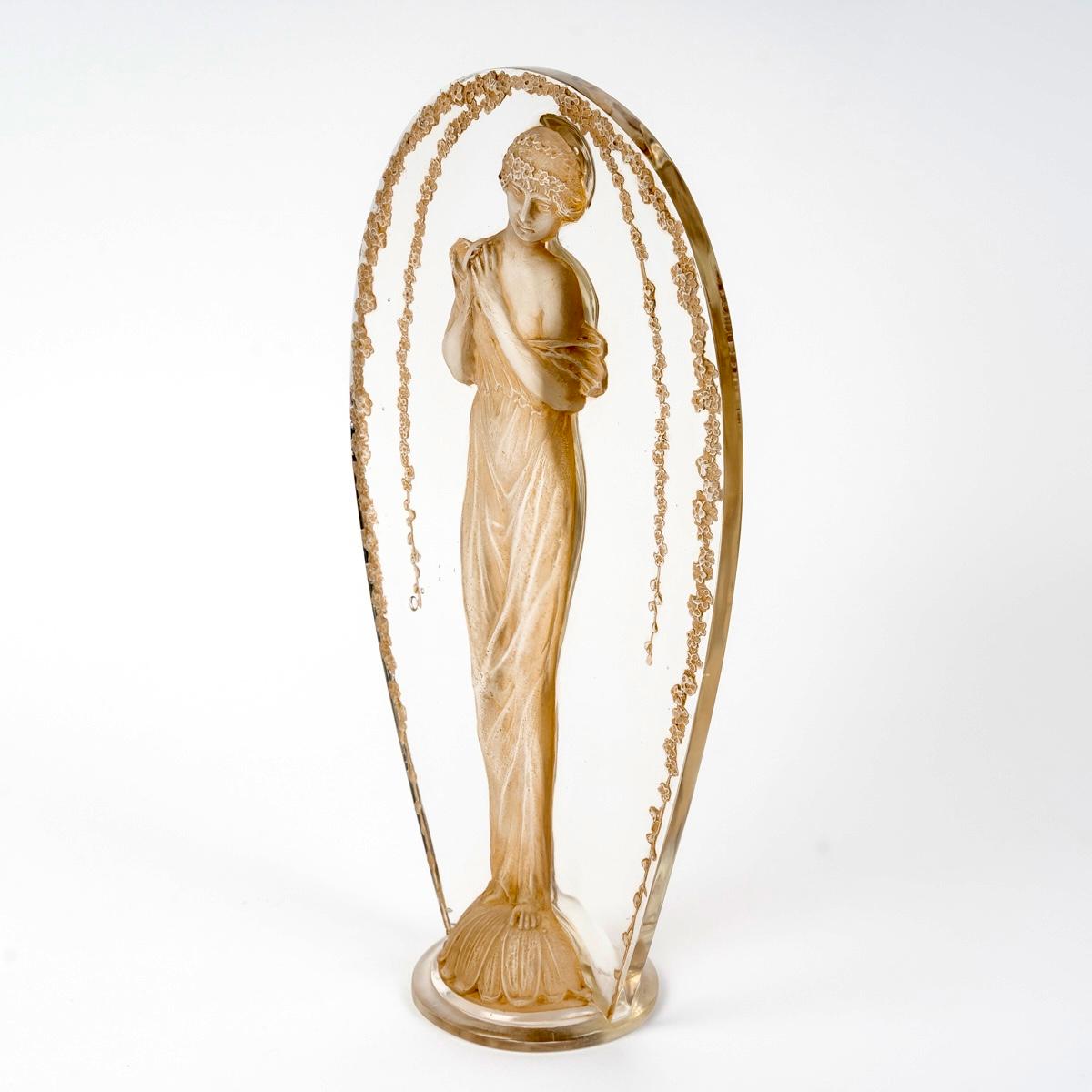 Statue 