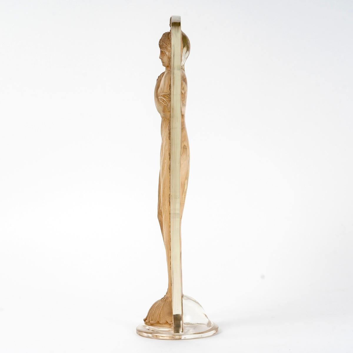 1919 René Lalique Statuette Grande Ovale Tete Penchee Frau Glas Sepia Patina (Art déco) im Angebot