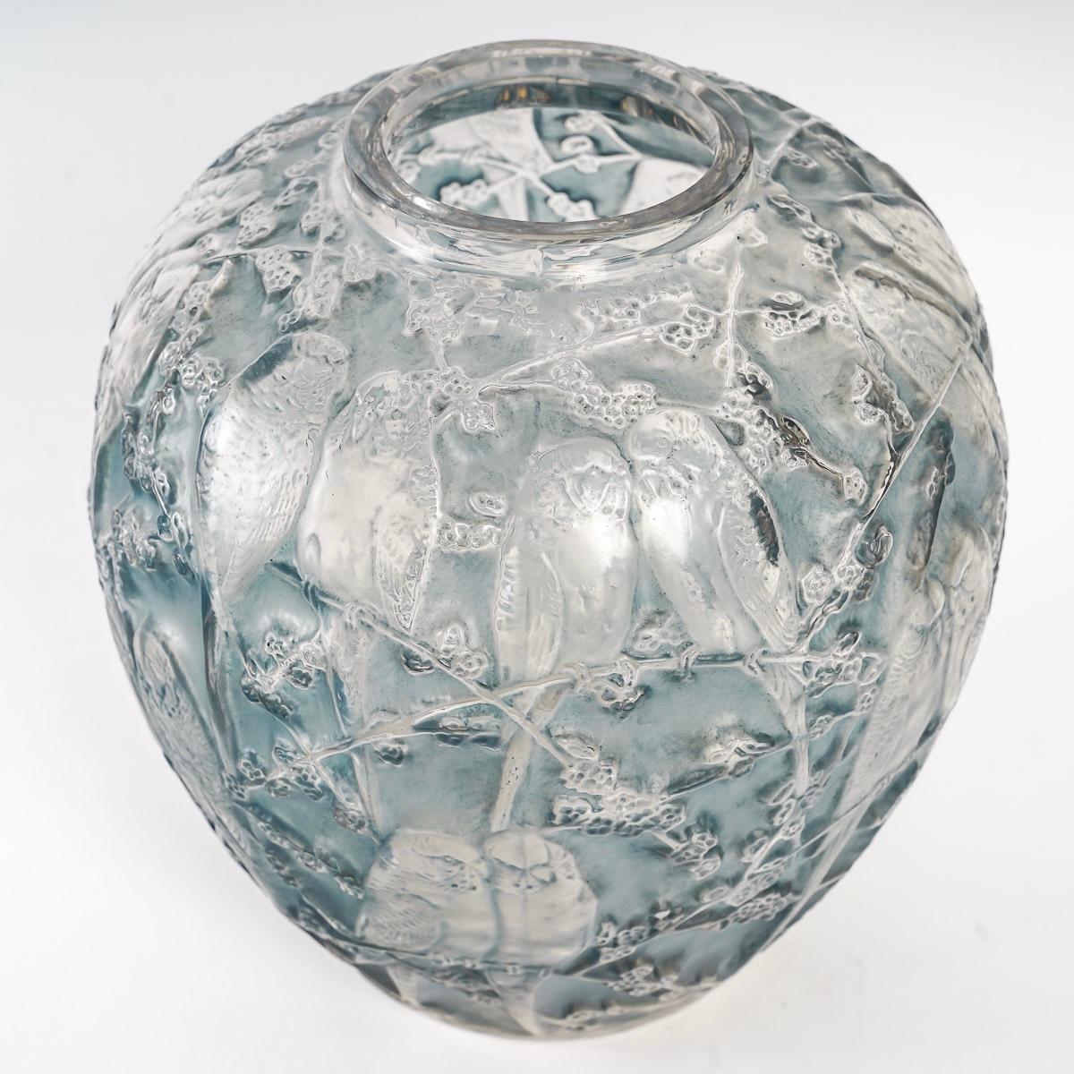 Art Deco 1919 René Lalique, Vase Perruches Frosted Glass with Blue Patina