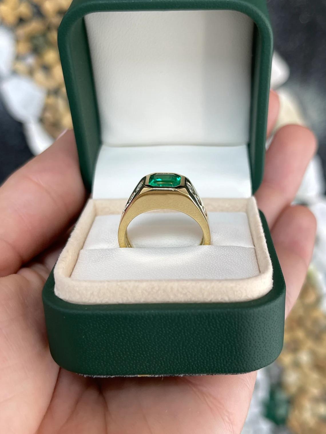 1.91ct 18K AAA Asscher Colombian Emerald & Round Diamond 7 Stone Unisex Gold Rin For Sale 1