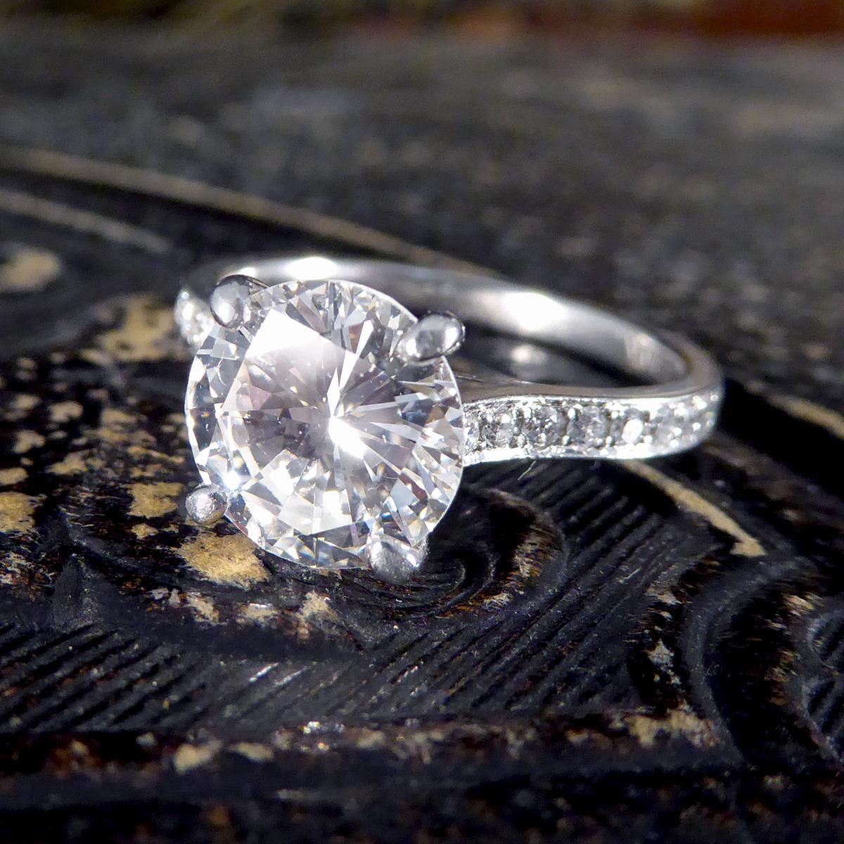 1.91ct Brilliant Cut Diamond Solitaire Engagement Ring Diamond Shoulders in Plat 1